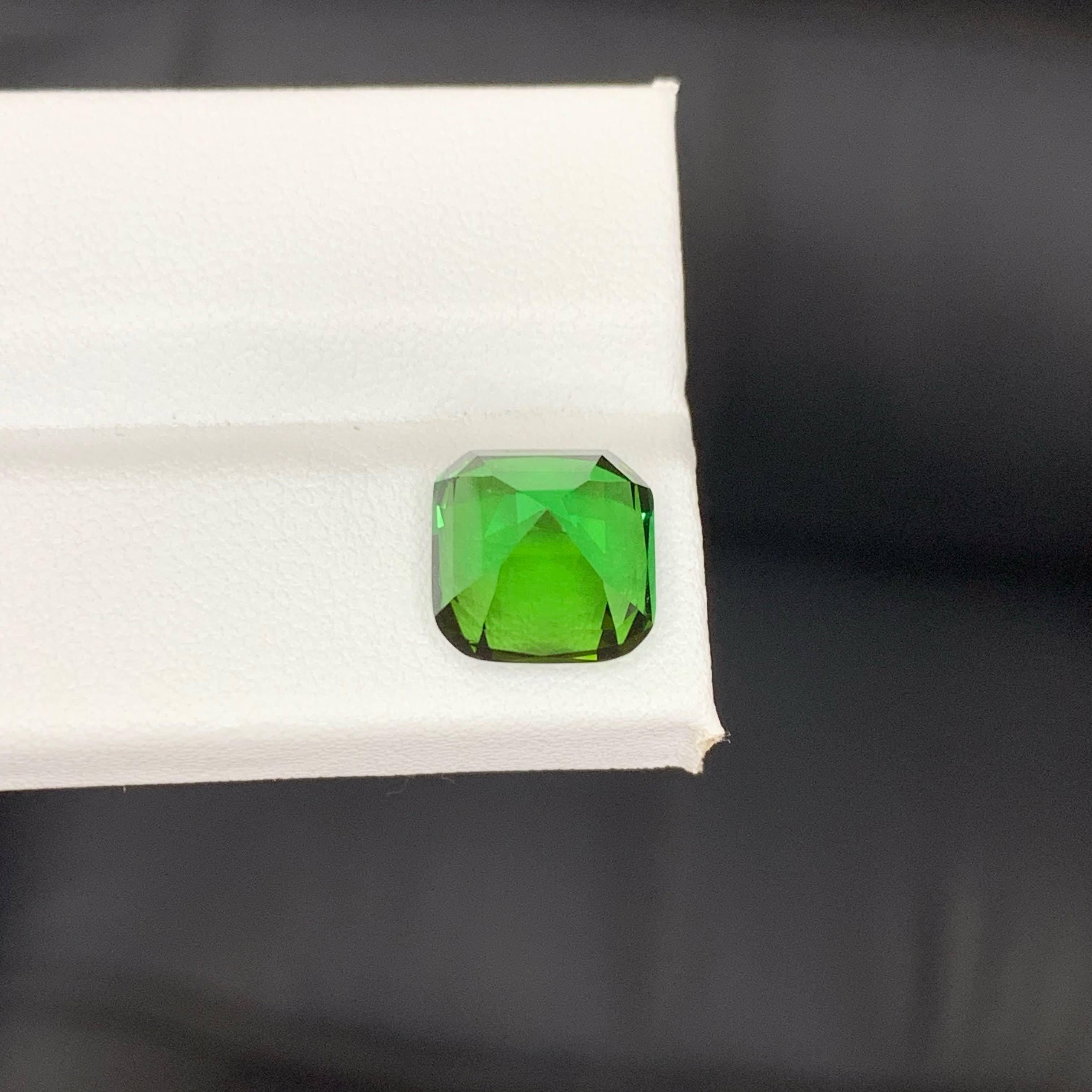 Moderno 6,25 Carati di tormalina verde bluastra sciolta naturale con taglio a cuscino Gemma afgana in vendita