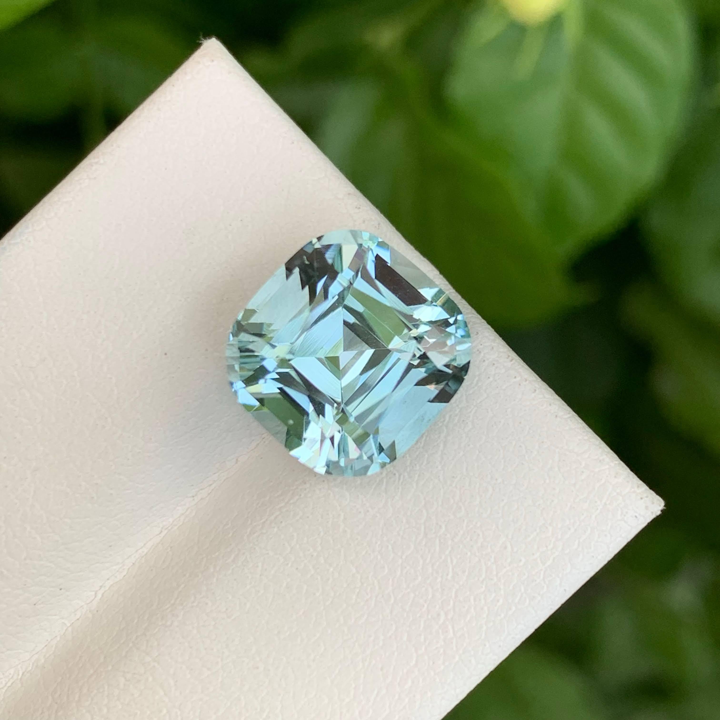 Piedra preciosa paquistaní suelta de 6,25 quilates de aguamarina azul claro natural talla cojín en venta 2