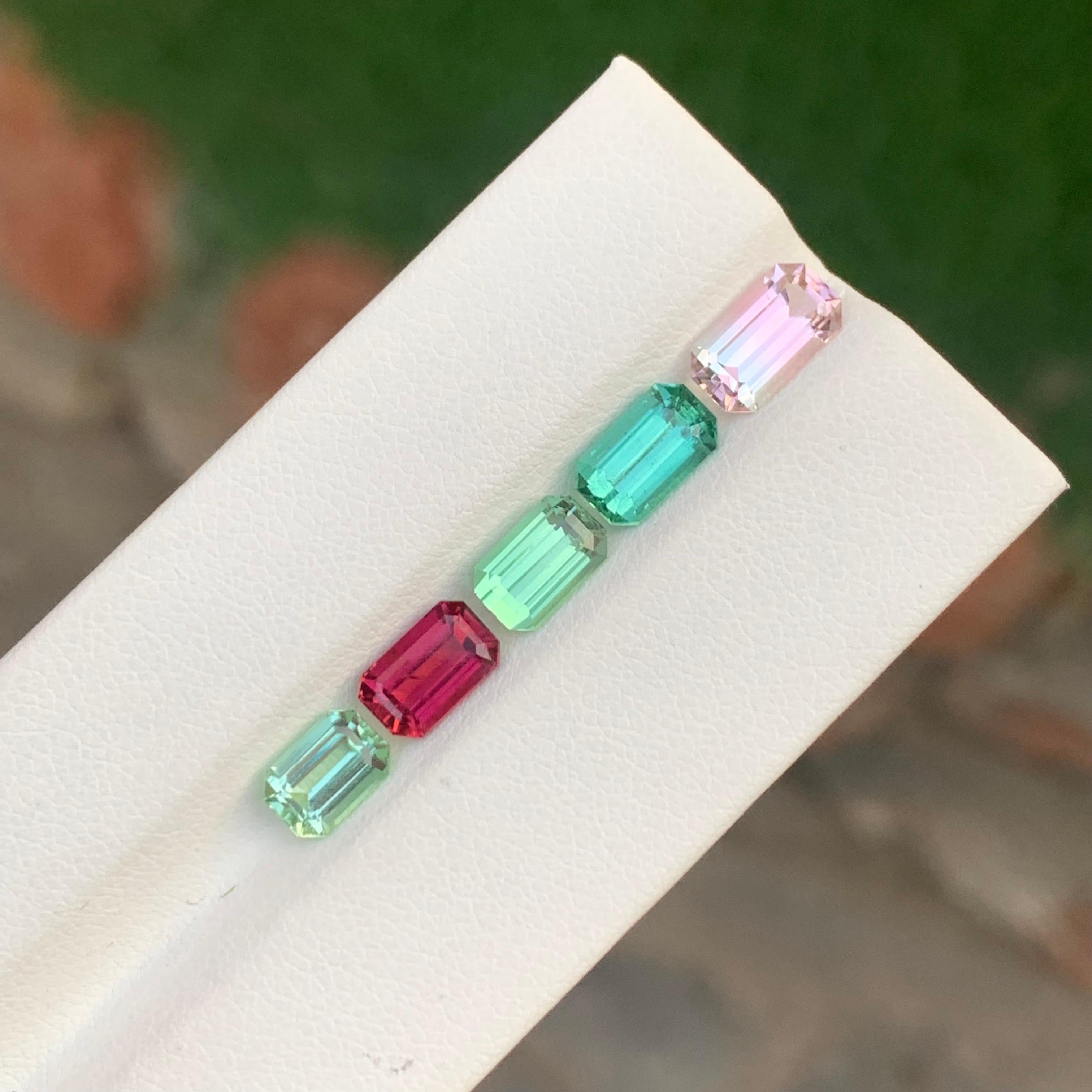 Tourmaline naturelle non sertie de 6,25 carats, pierre précieuse pour bijoux Neuf - En vente à Peshawar, PK