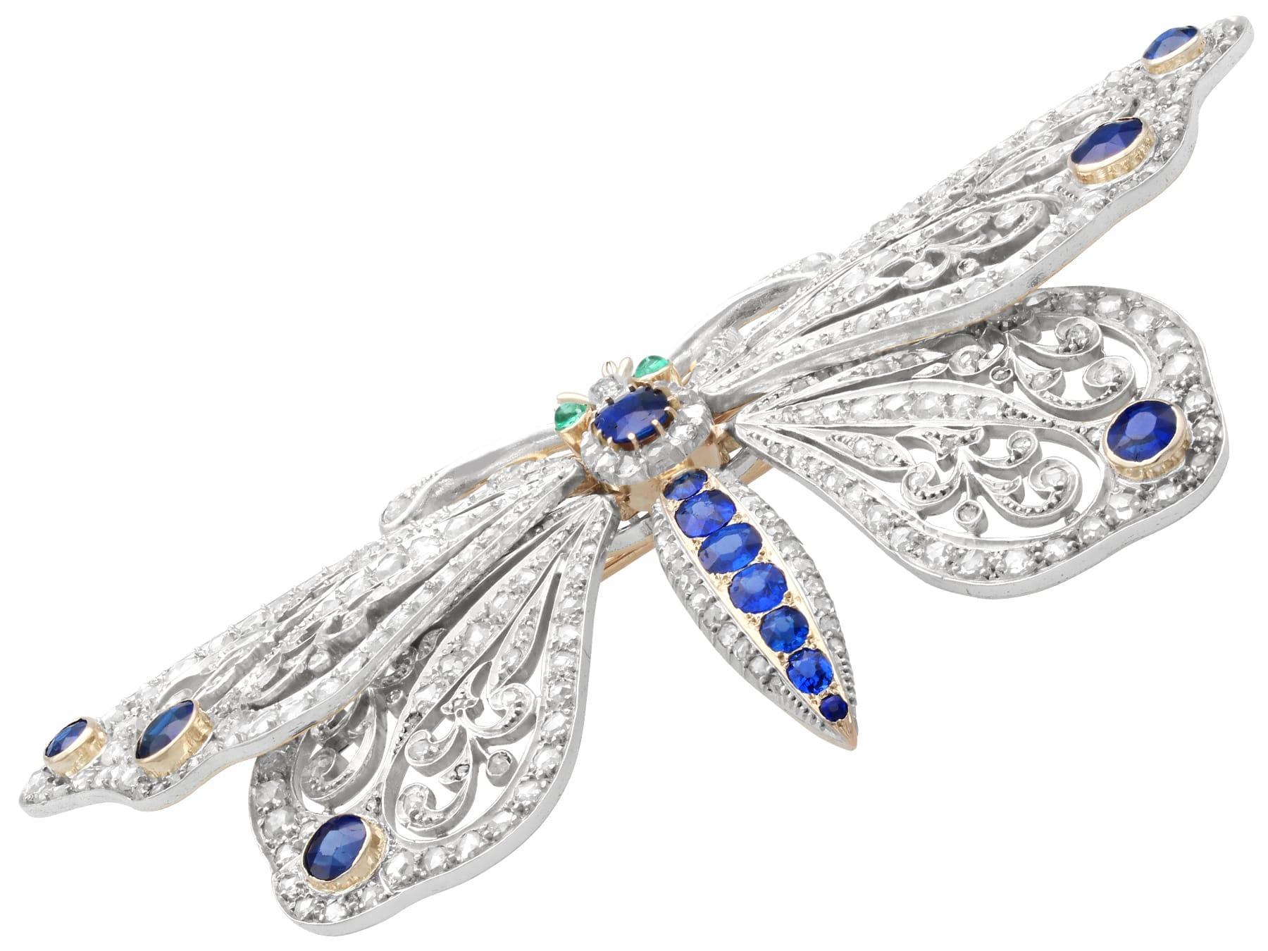 6.25ct Basaltic Sapphire, 0.24ct Emerald 7.30ct Diamond, 15k Yellow Gold Brooch For Sale 1