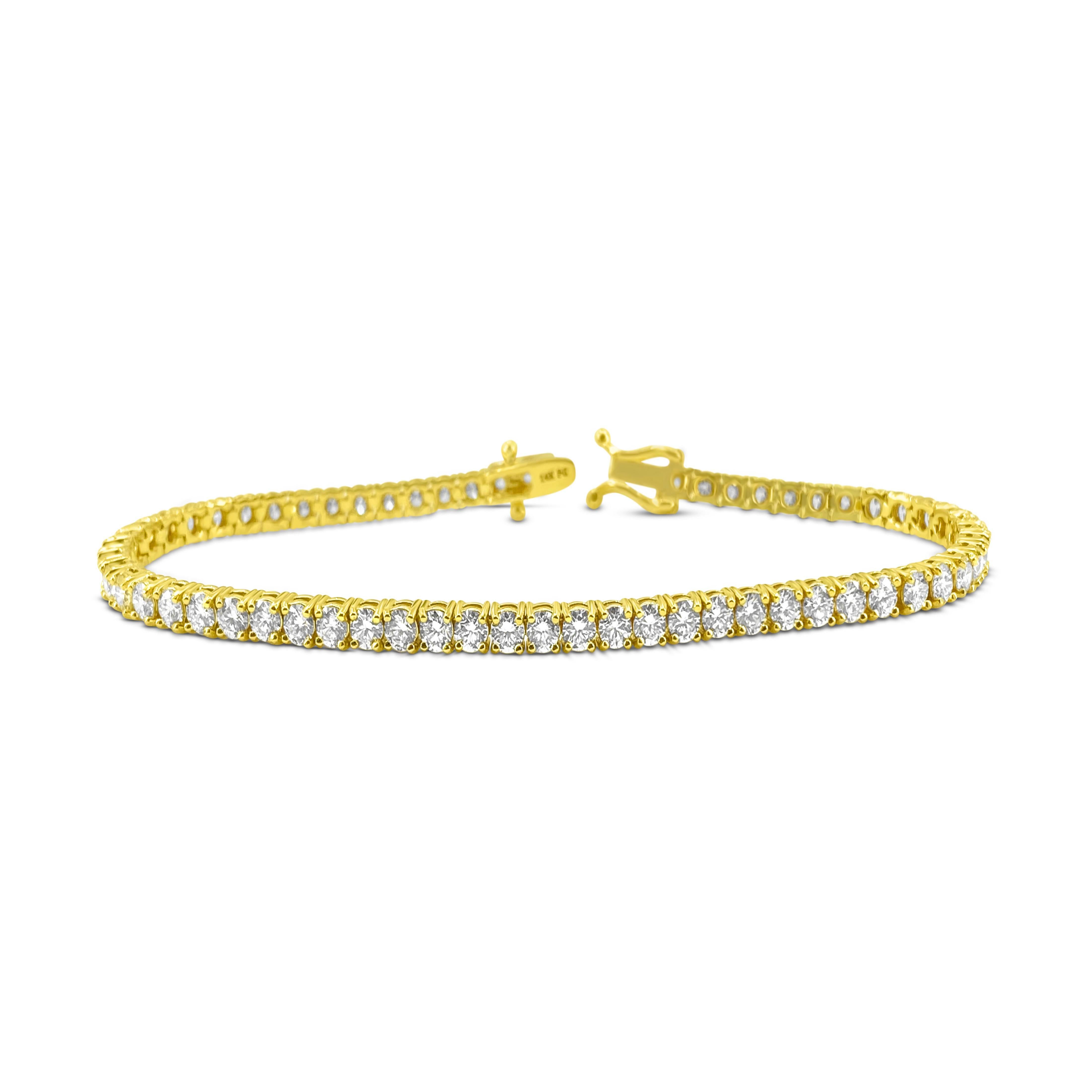 Contemporary 6.25ct Diamond Tennis Braclet. VVS Diamonds in 14k Gold For Sale