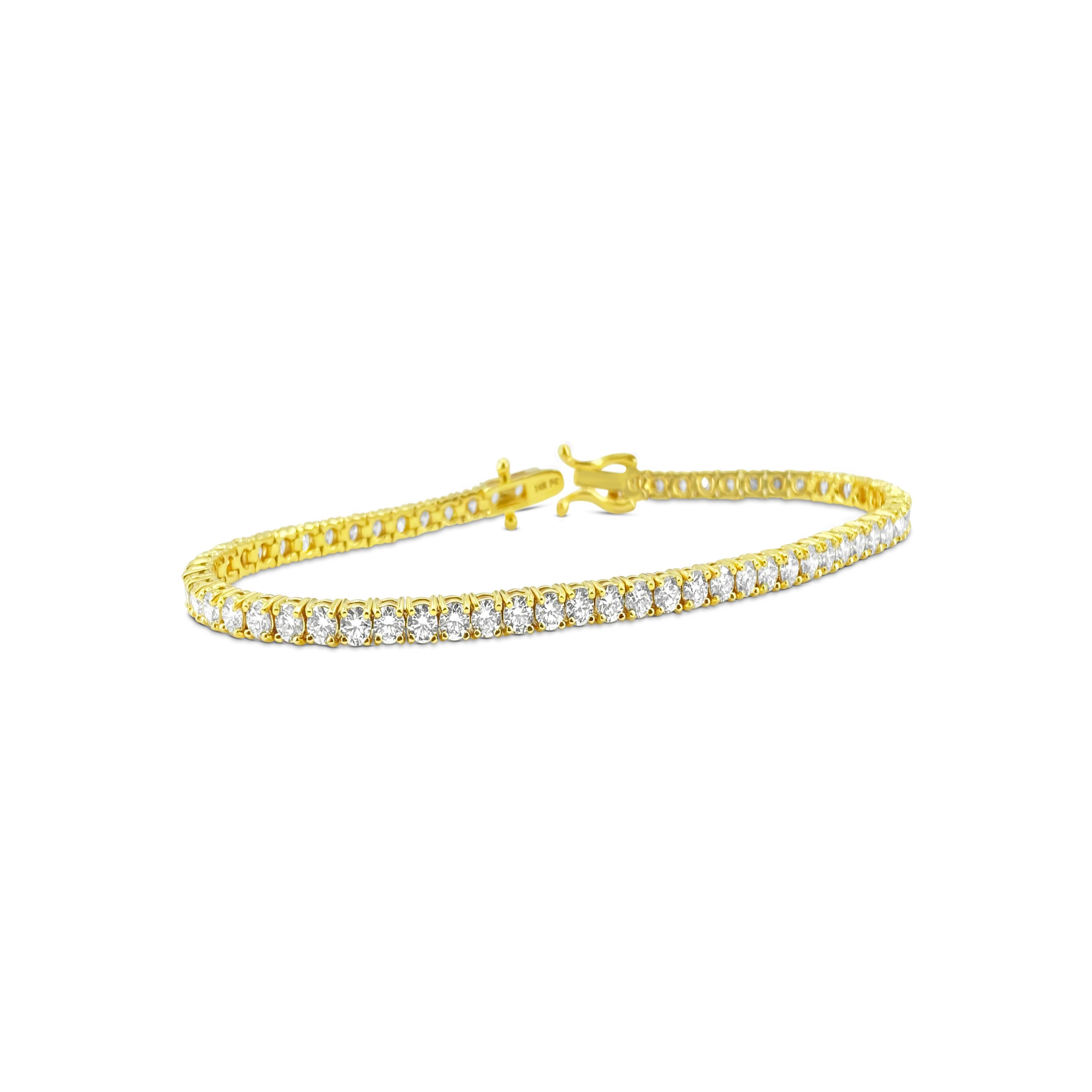 6.25ct Diamond Tennis Braclet. VVS Diamonds in 14k Gold In Excellent Condition For Sale In Miami, FL