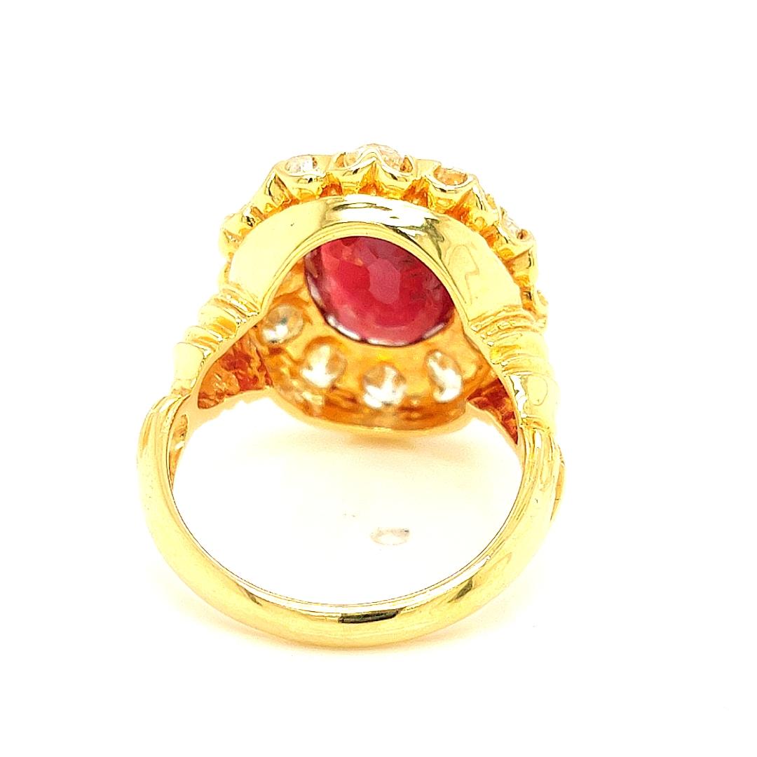 Oval Cut GIA cert No-Heat 6.26 Carat Mozambique Ruby Art Deco Ring in 18k Yellow Gold For Sale
