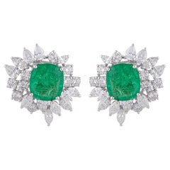 6.26 Carat Emerald 4.70 Carat Diamond 14 Karat Gold Cluster Stud Earrings