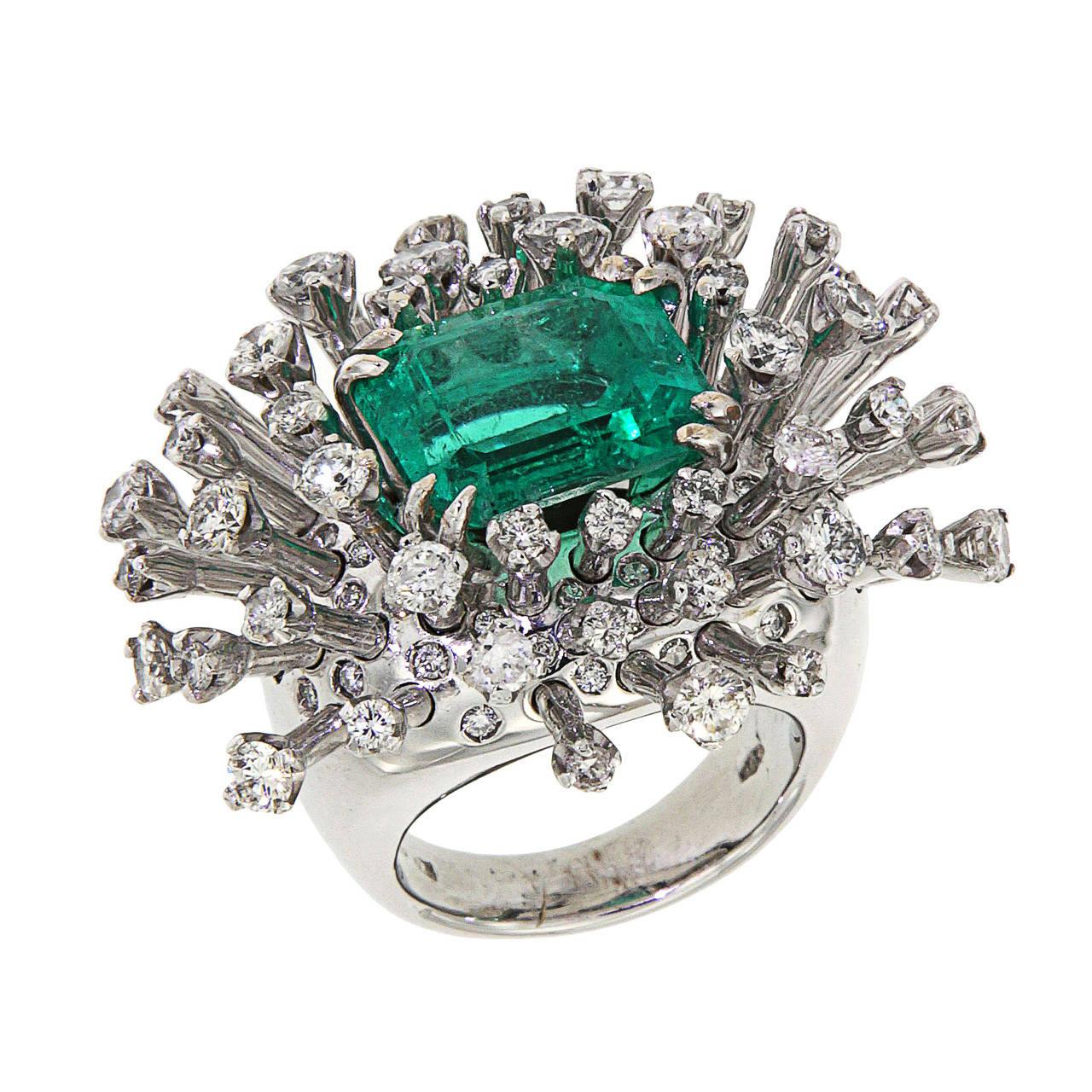 Stunning Columbian emerald Sea Anemone ring inspired by symbiosis, spectacular and show-stopping, it brings natural emeralds and diamonds together to create a harmonious unison between the clownfish and the sea anemone. A vibrant sea-green Columbian