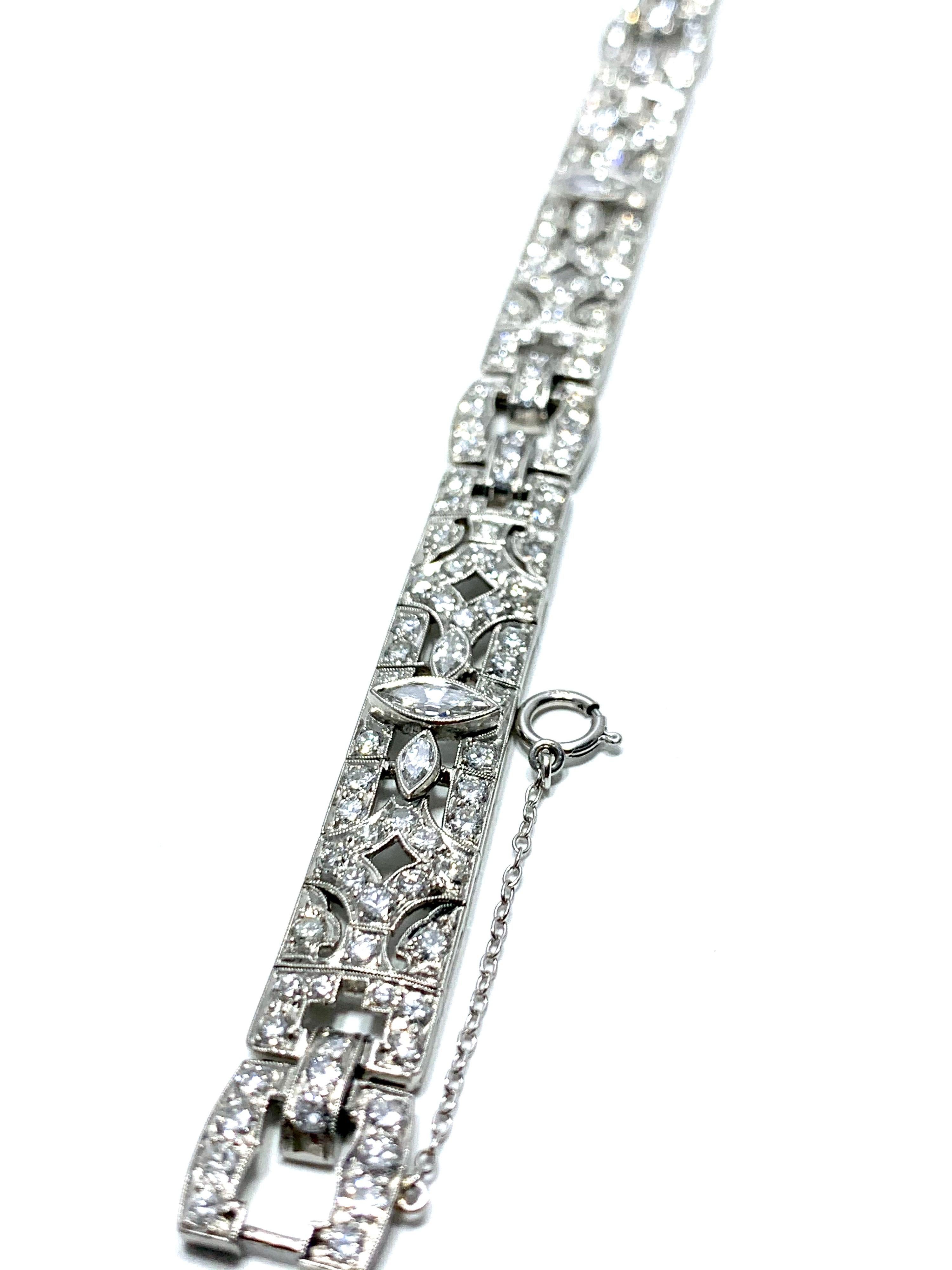 Round Cut 6.26 Carat Art Deco Style Diamond and Platinum Bracelet