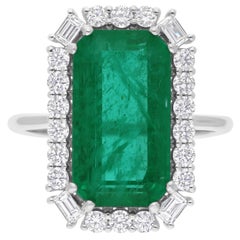 6,26 ct. Zambianischer Smaragd-Cocktailring 0.86 Karat. SI/H Diamant 14 Karat Weißgold