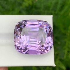 62.60 Carati Nature sciolte violacee senza calore Kunzite taglio cuscino Gemma afgana