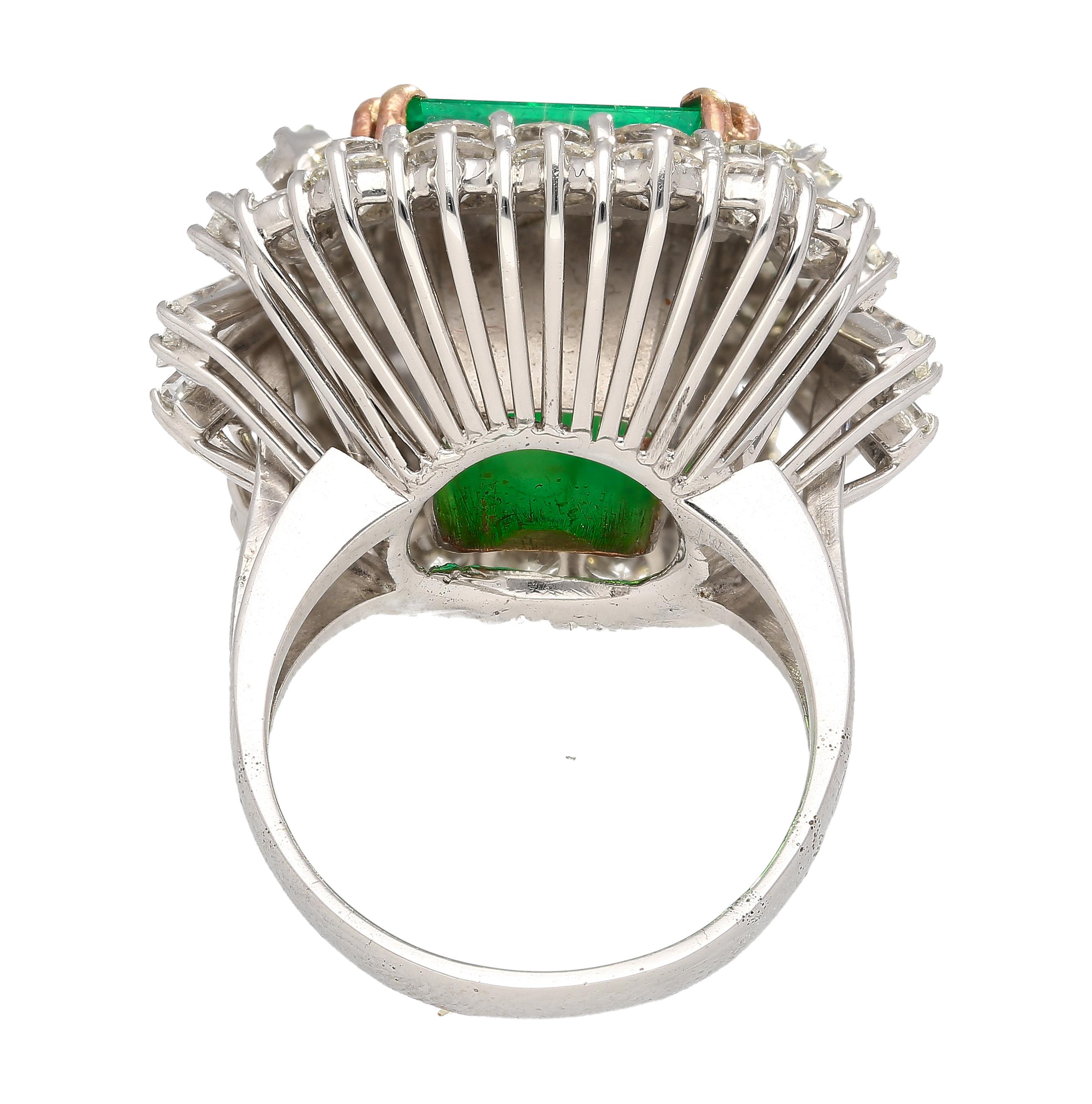 Women's 6.26CT Emerald Cut Emerald with Baguette & Round Cut Diamond Side Stone Ring For Sale