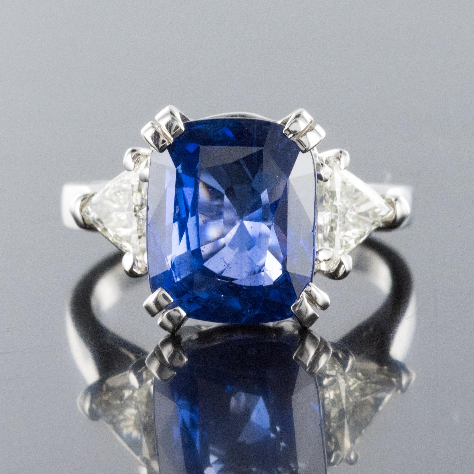 6.27 Carat Cushion Sapphire Trillion Cut Diamond Gold Ring For Sale 2