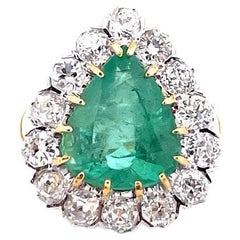 Antique 6.27 Carat Natural Emerald and Diamond Art Deco Inspired Ring in 18K Gold