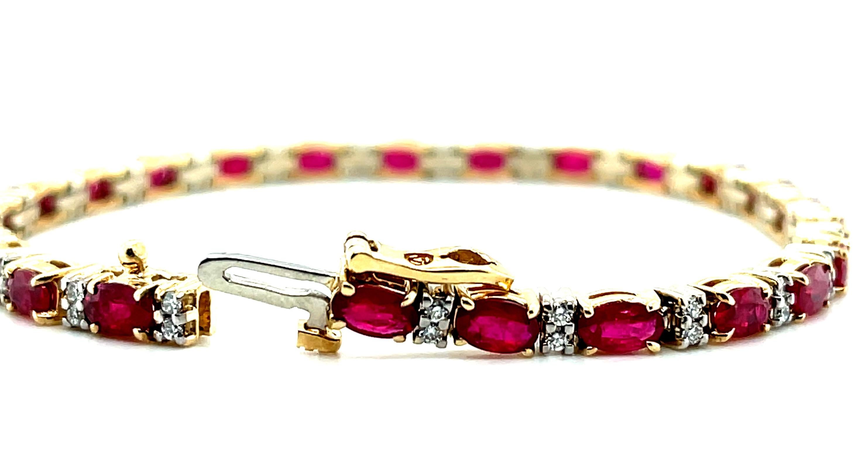 Artisan 6.27 Carat Total Ruby and Diamond, Yellow and White Gold Tennis Bracelet For Sale
