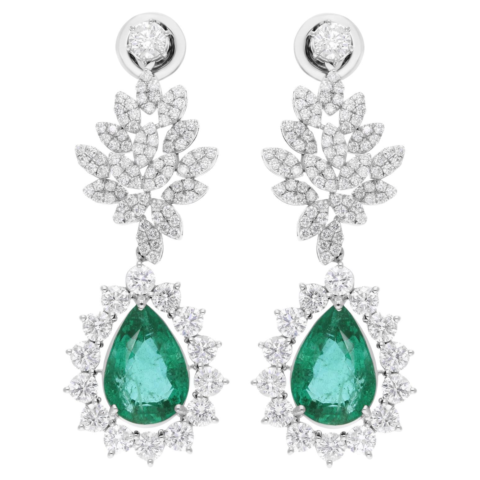 Pendientes de esmeralda zambiana pera de 6,28 quilates Diamante SI/H de 4,45 quilates Oro blanco de 18k