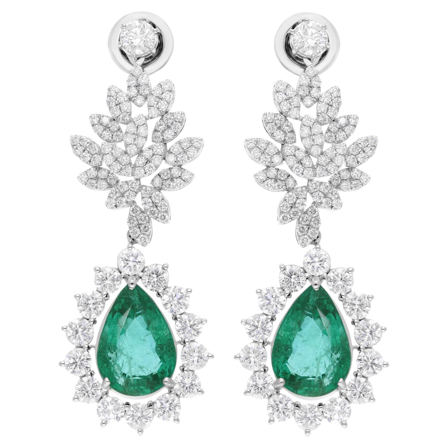 Pendientes de esmeralda zambiana pera de 6,28 quilates Diamante SI/H de 4,45 quilates Oro blanco de 18k