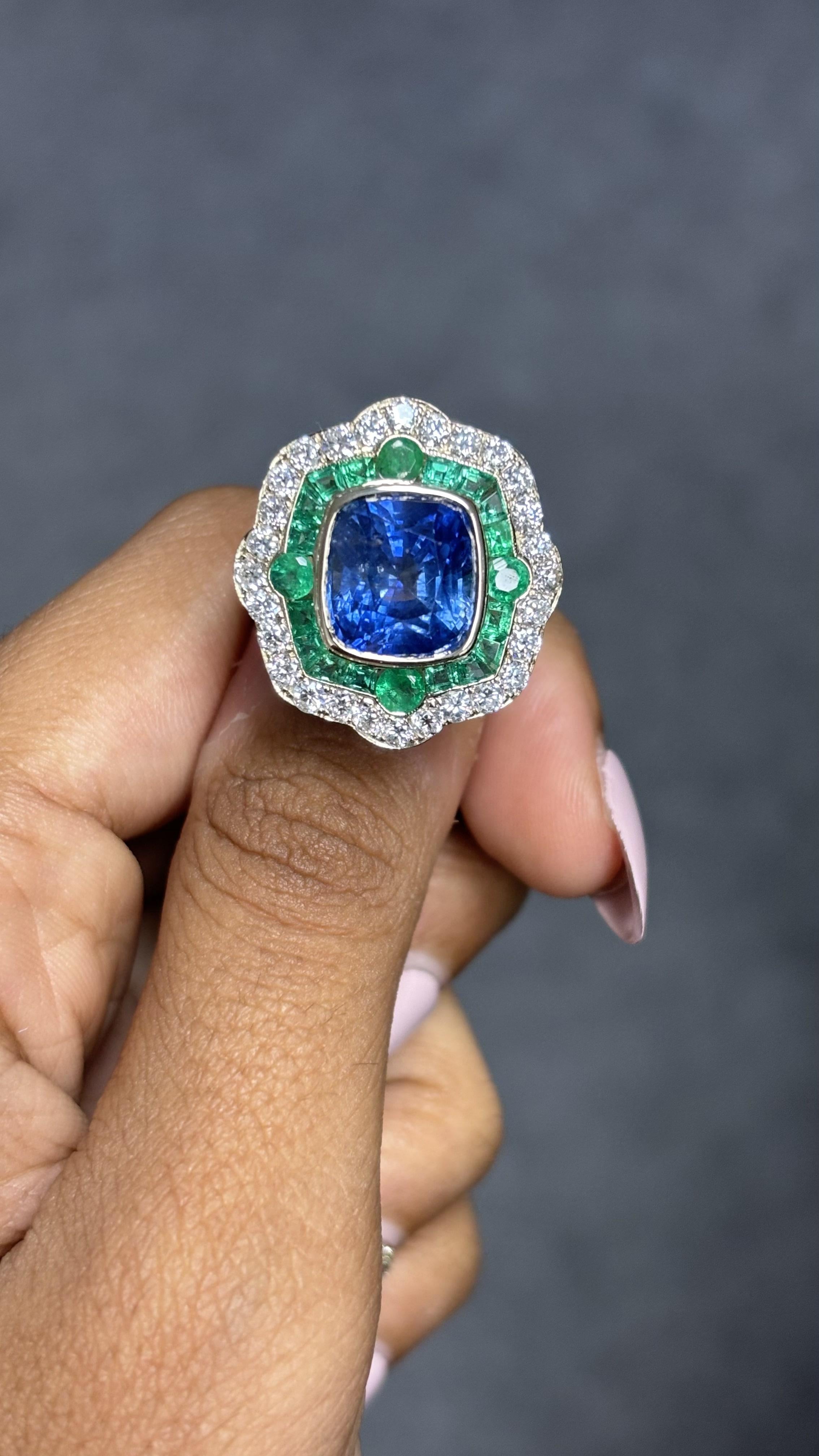 Presenting a remarkable statement ring meticulously handcrafted to evoke a captivating antique aesthetic. This extraordinary piece showcases a 6.28 carat Sapphire, originating from Sri Lanka, which has undergone standard heat treatment only.

The