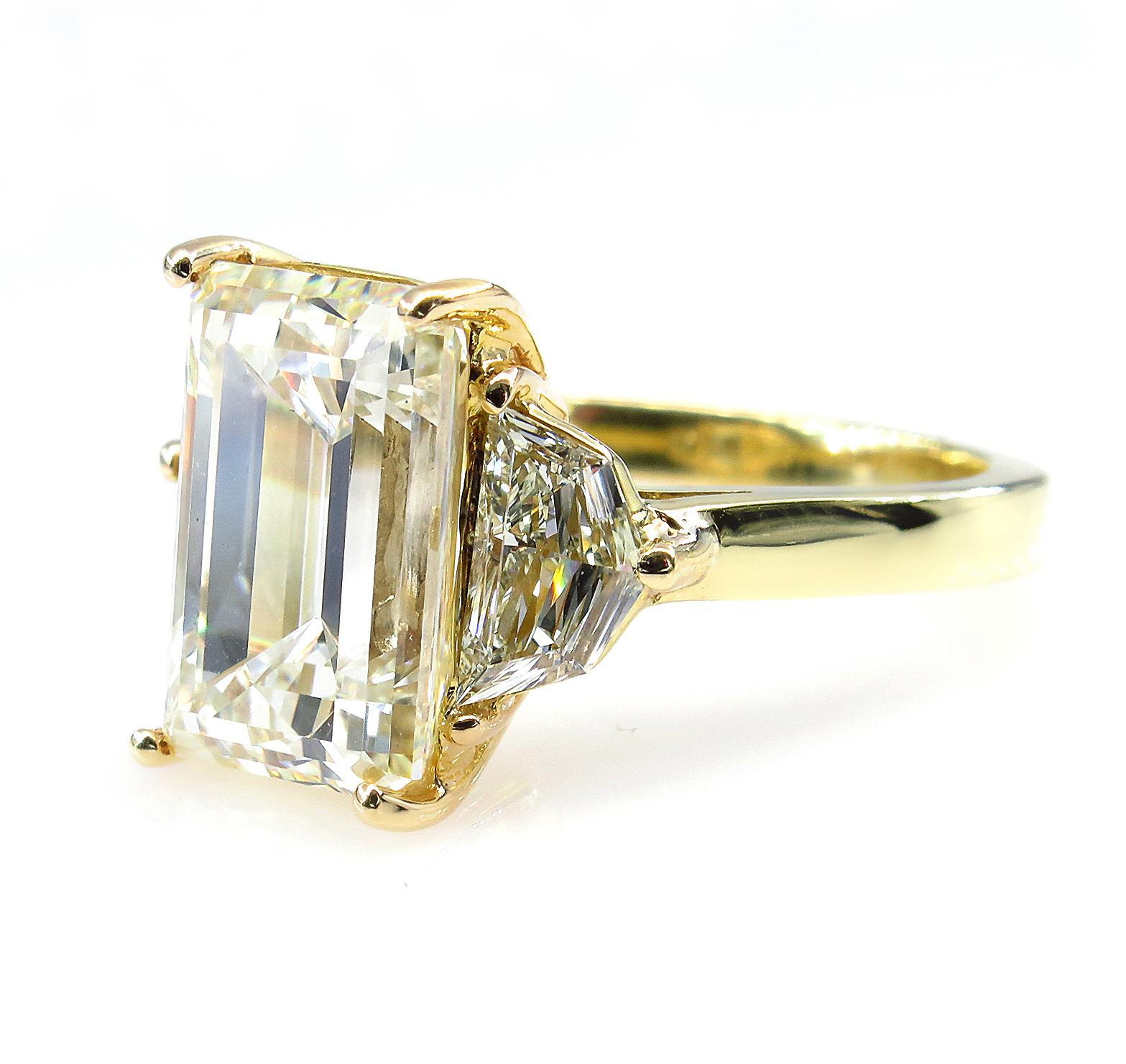 Emerald Cut 6.28 Carat Vintage Emerald Diamond Engagement Wedding Three-Stone Yellow Gold