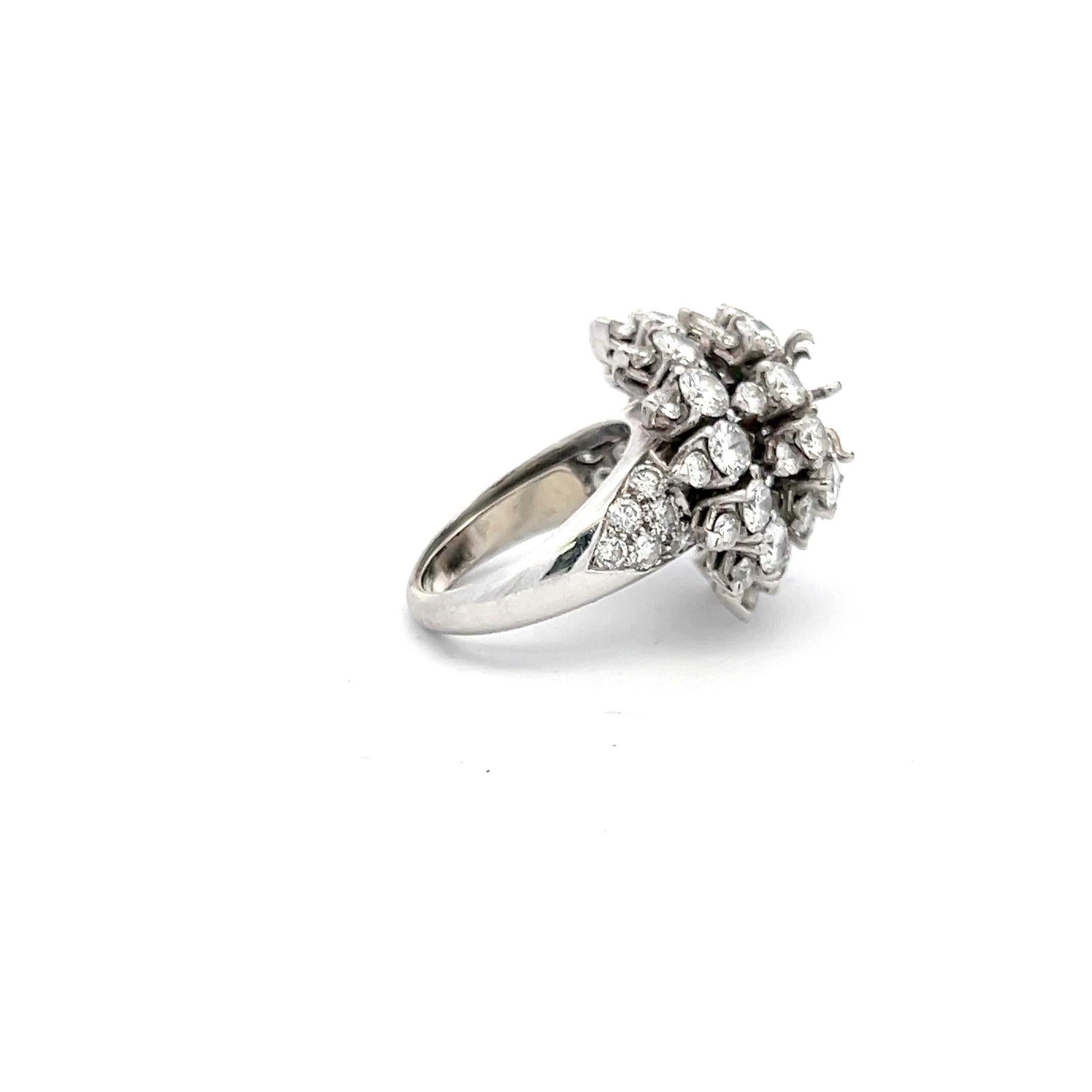 6,29 Karat Runder Brillant F VVS2 Diamant Platin-Halbzeugring im Angebot 1
