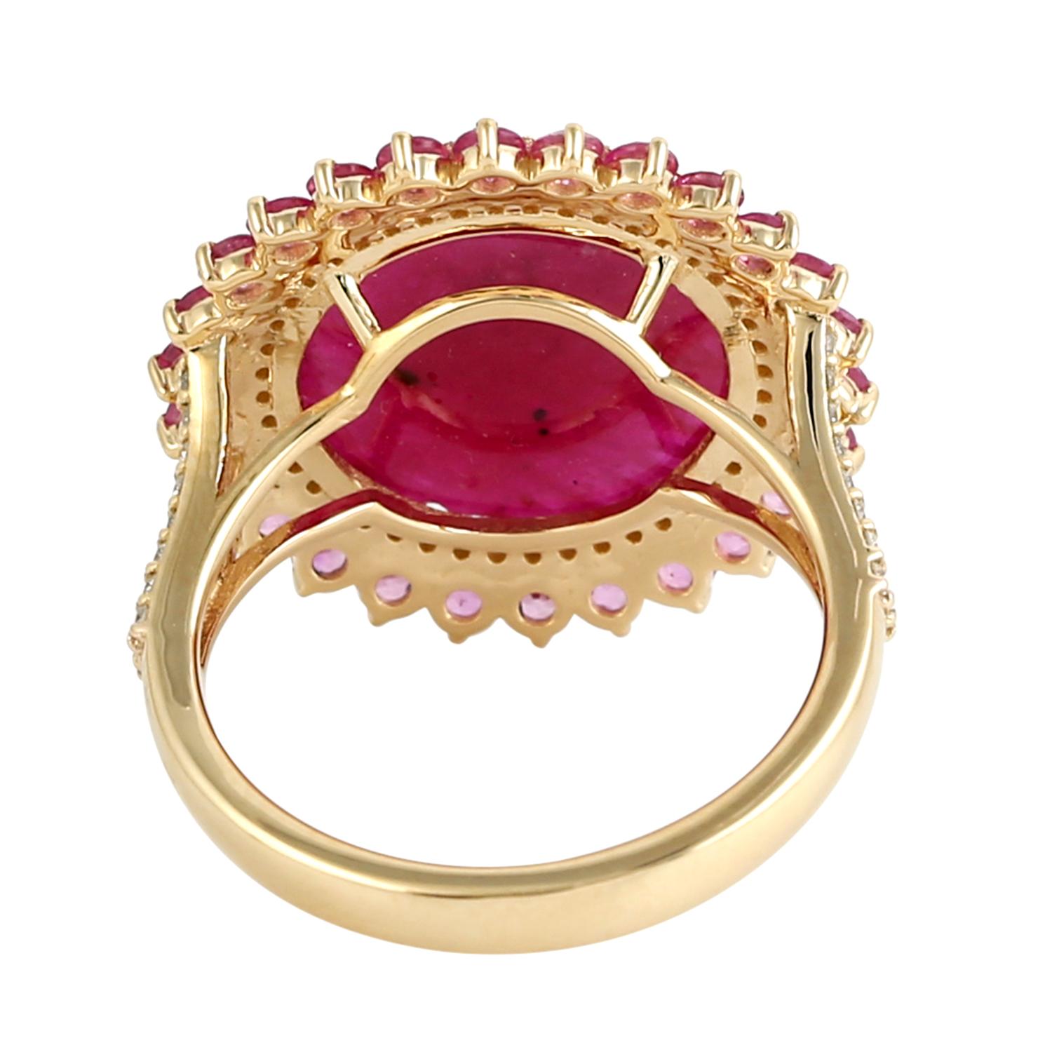 Taglio misto 6.29 ct Mozambique Ruby Ring With Pink Sapphire & Diamonds In 18k Yellow Gold in vendita
