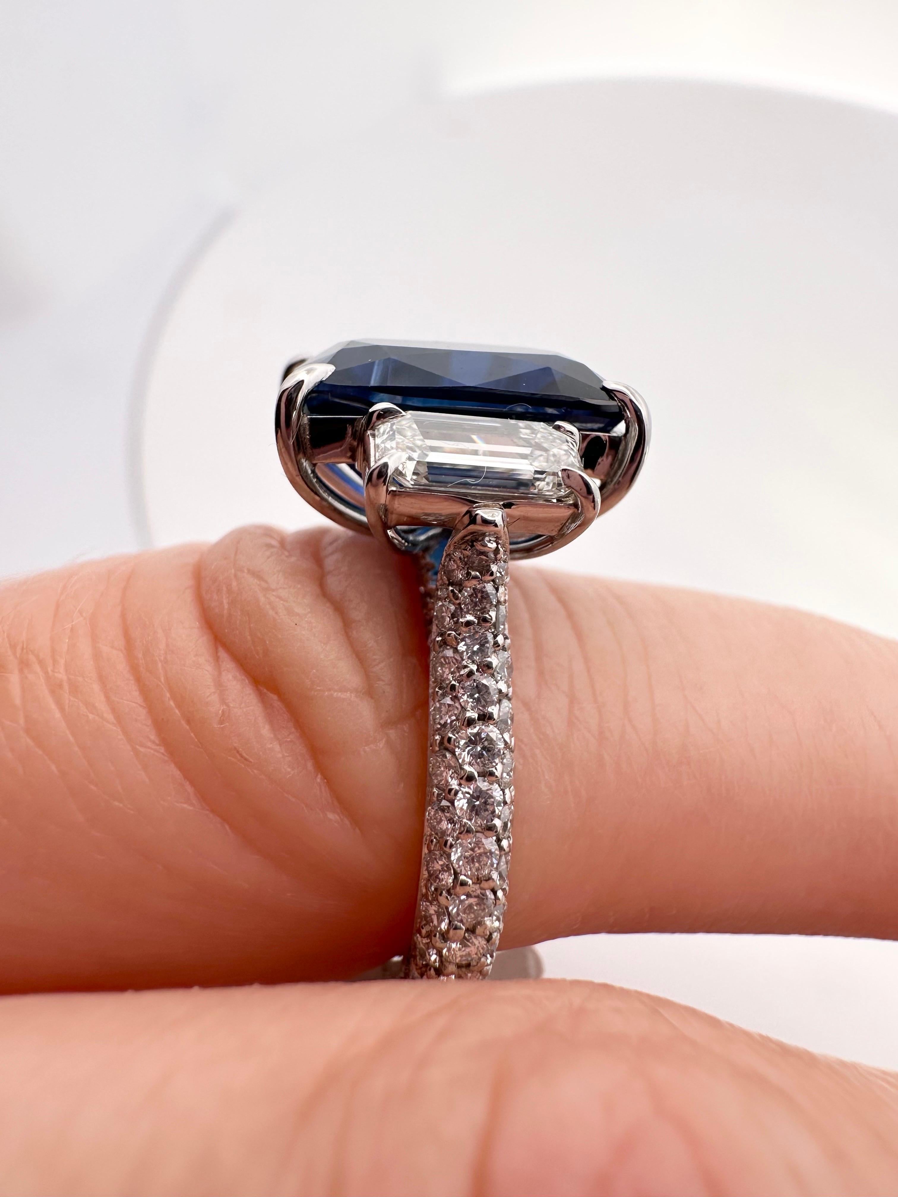 6.29ct Saphir Bague de fiançailles diamant or blanc 18KT saphir certifié GRS en vente 1
