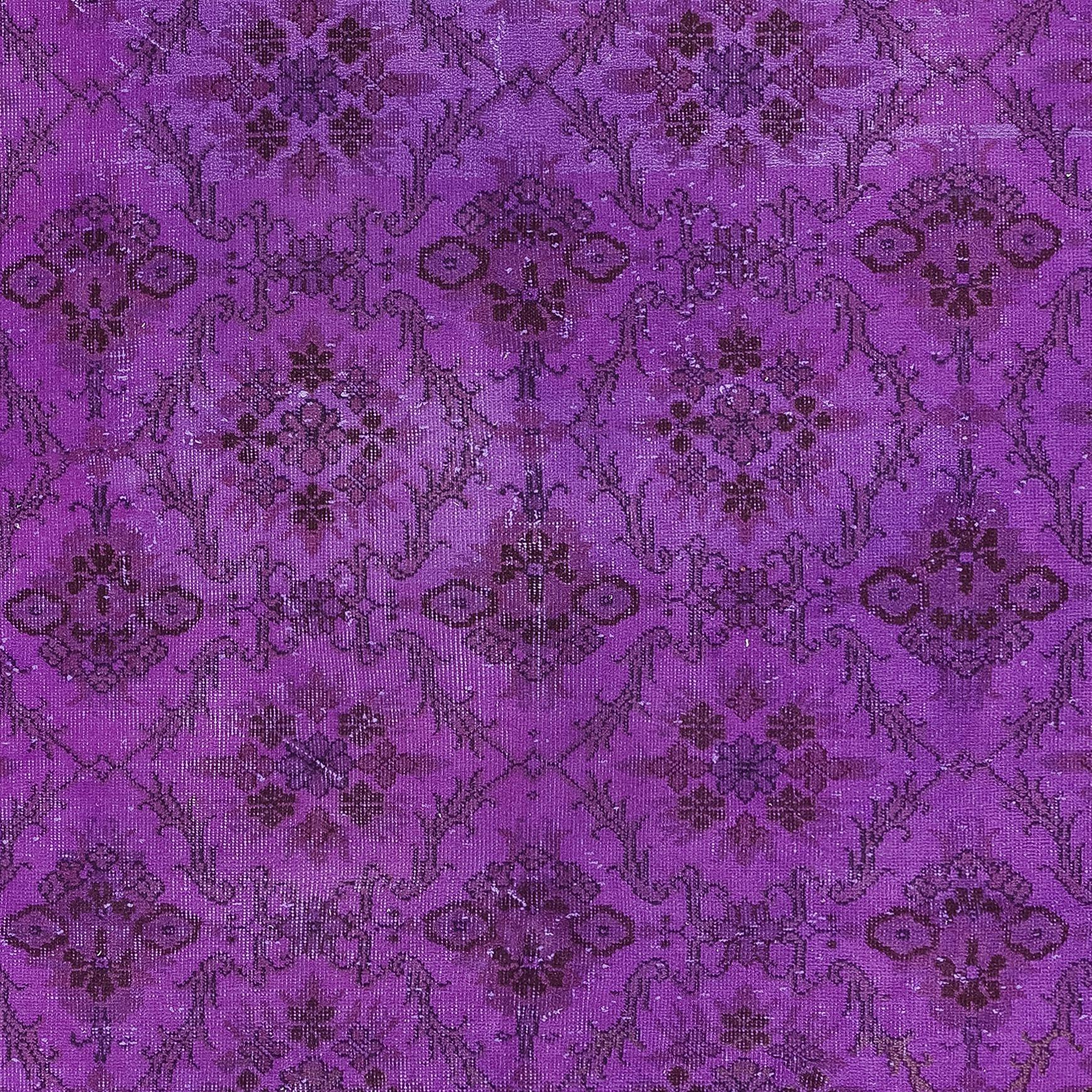 Modern 6.2x10 Ft Purple Contemporary Area Rug with Floral Design, Handknotted in Turkey For Sale