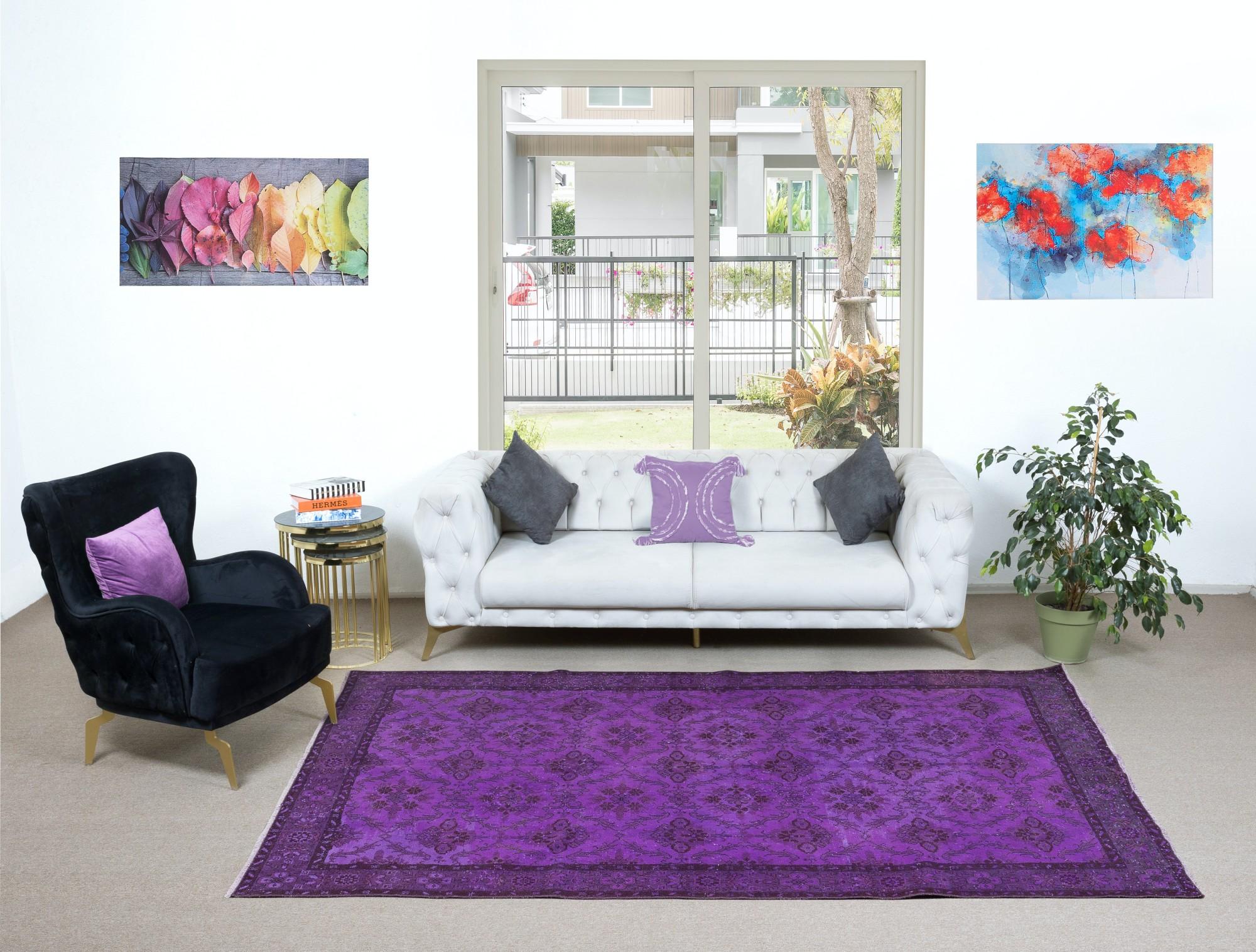 Hand-Woven 6.2x10 Ft Purple Contemporary Area Rug with Floral Design, Handknotted in Turkey For Sale