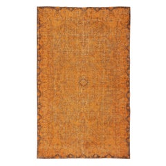 6.2x10 Ft Vintage Handmade Turkish Rug Overdyed in Orange für moderne Interieurs