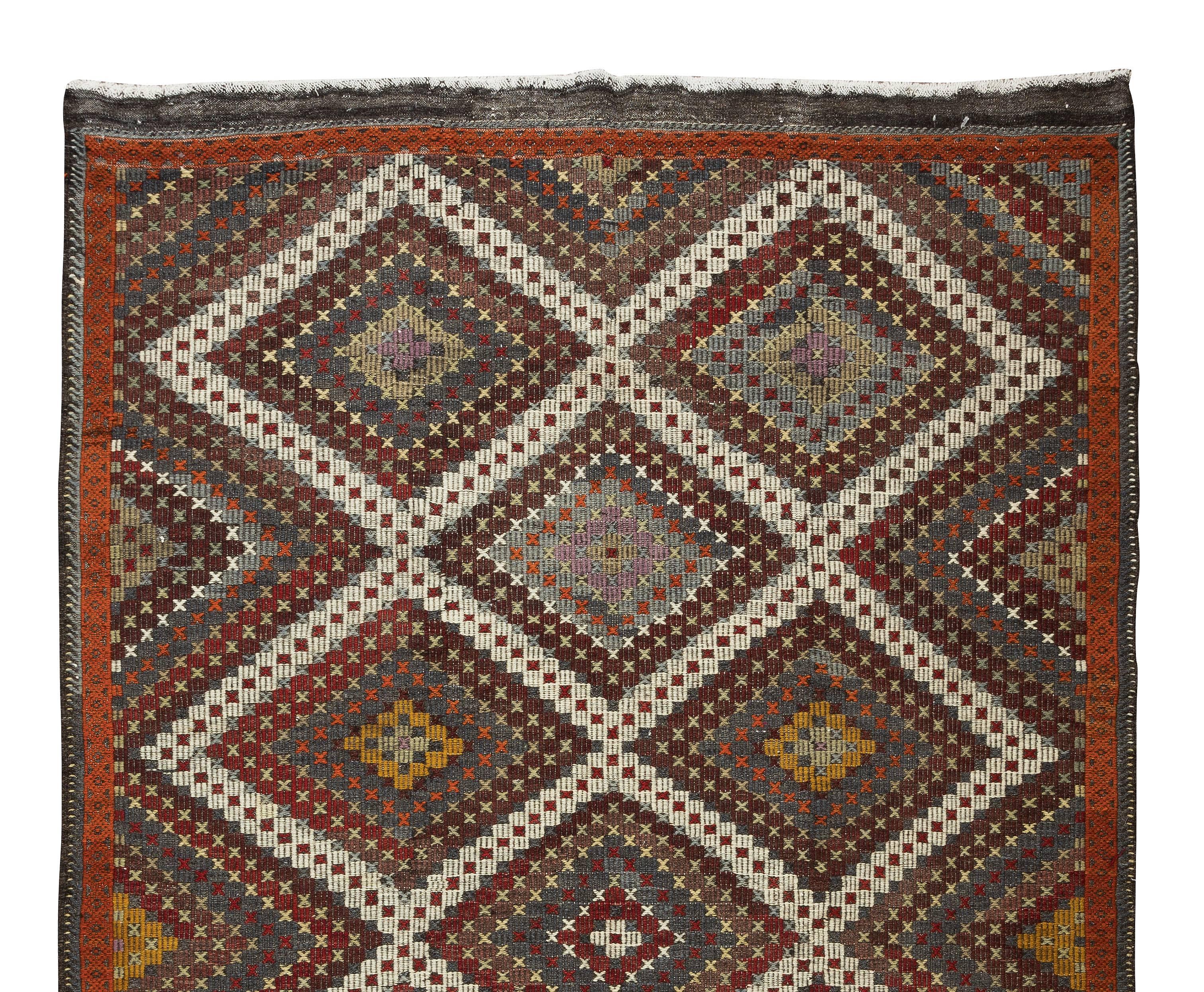 20th Century Vintage Turkish Jajim Kilim, One of a Kind Hand-Woven Rug Made of Wool For Sale
