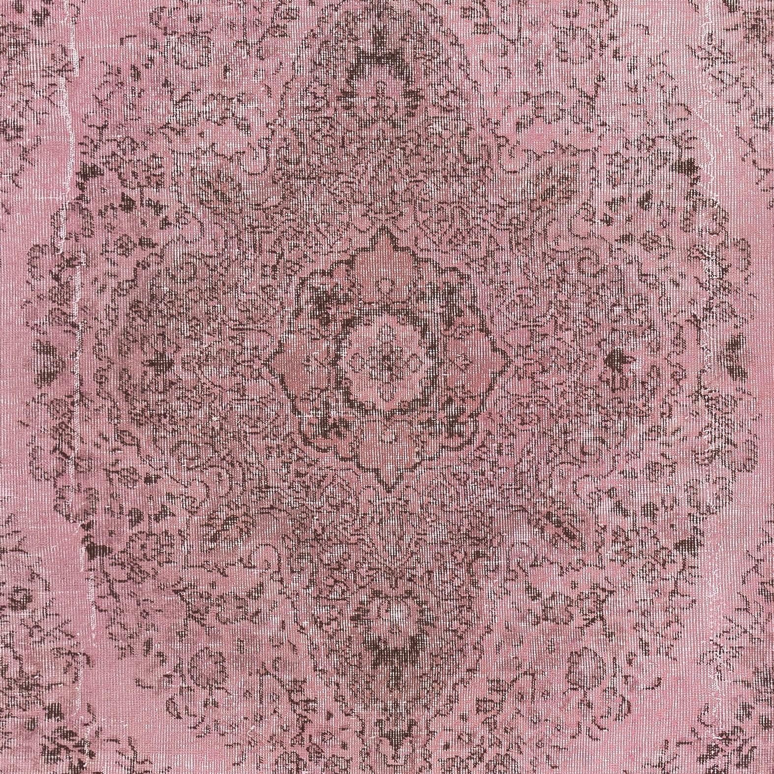 Mid-20th Century 6.2x10.2 Ft Pink Wool Area Rug for Modern Interiors, Hand-Knotted in Turkey For Sale