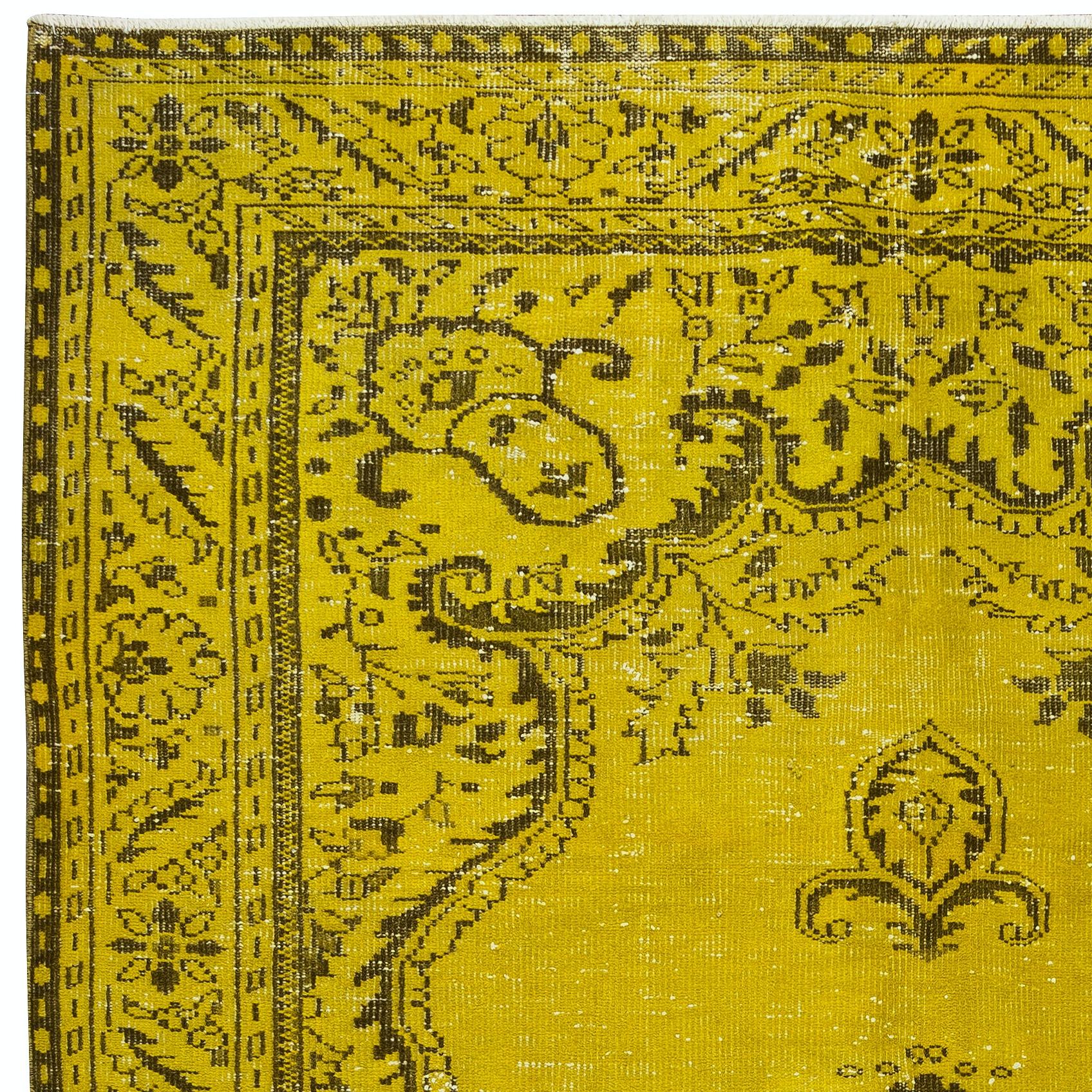 6.2x10.3 Ft Yellow Area Rug. Handmade Turkish Vintage Carpet, Modern Home Decor In Good Condition For Sale In Philadelphia, PA
