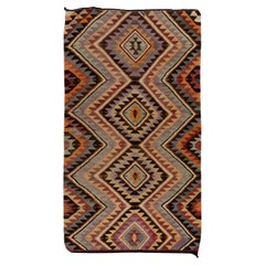 Runner Kilim Vintage in lana turca intrecciata a mano 6.2x11 Ft. Tappeto dal design geometrico