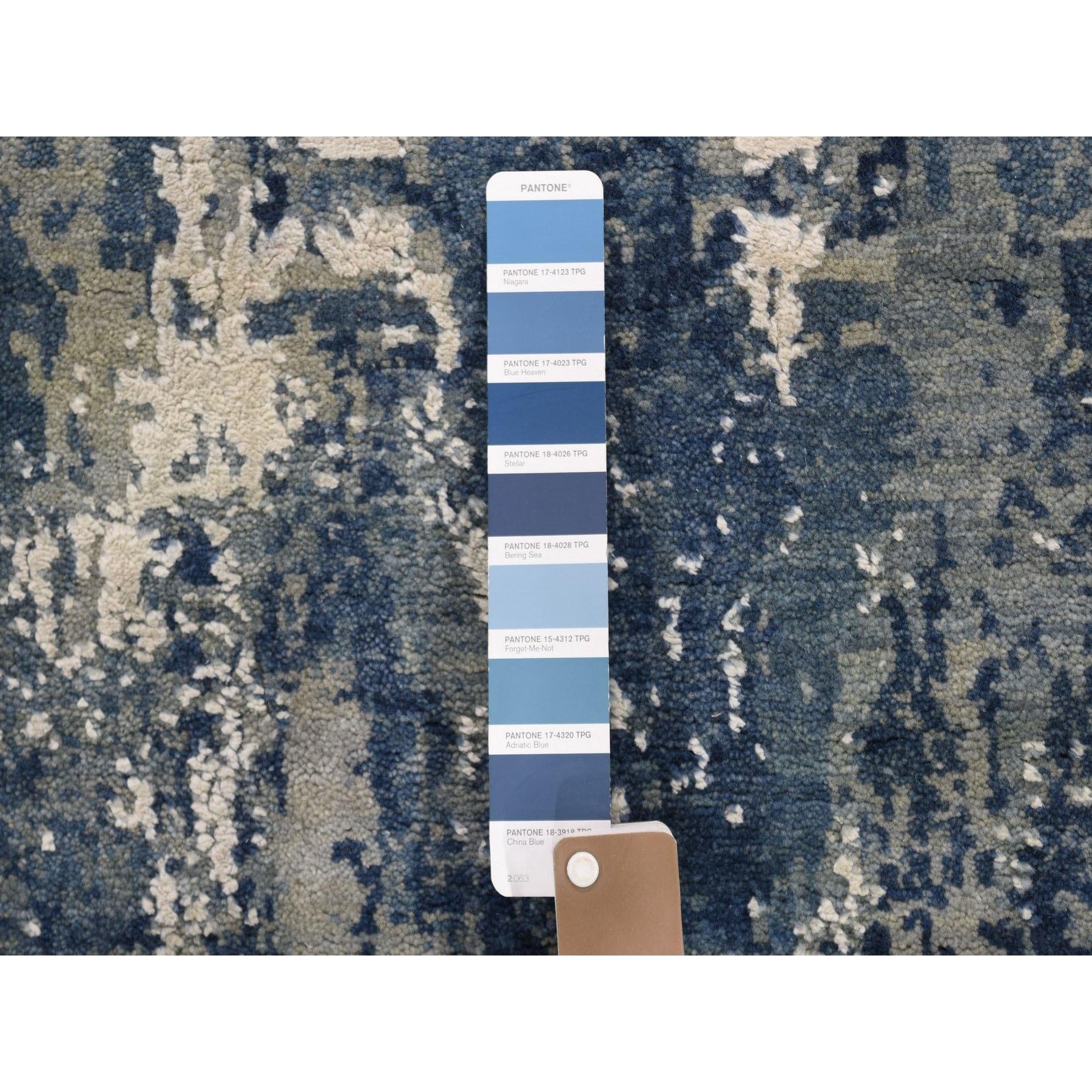 Indien Tapis oriental noué à la main, design abstrait rond en laine et soie pure bleue 6'2