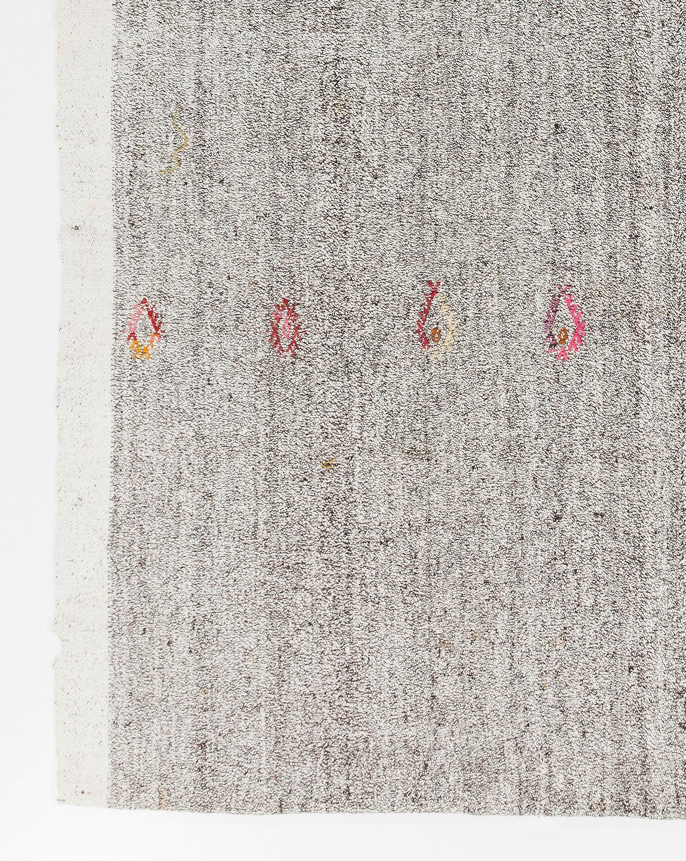 6'2'' x 8' Vintage Hand-Woven Goat Hair Nomadic Kilim Rug. Flat-Weave In Good Condition For Sale In Spring Valley, NY