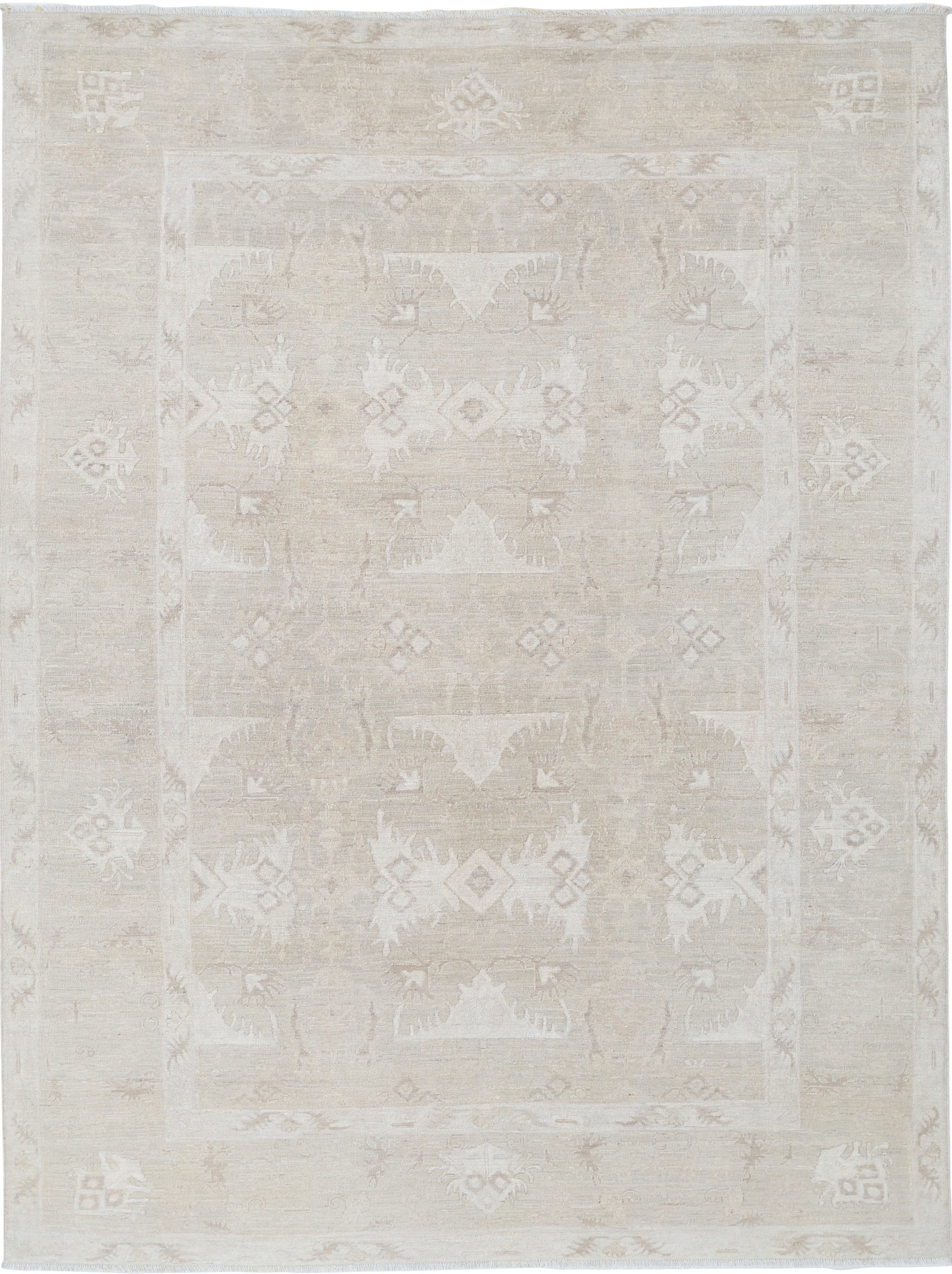 6.2x8.4 ft Traditional Hand Knotted Beige Area Rug for Living Room. 100% Wool For Sale
