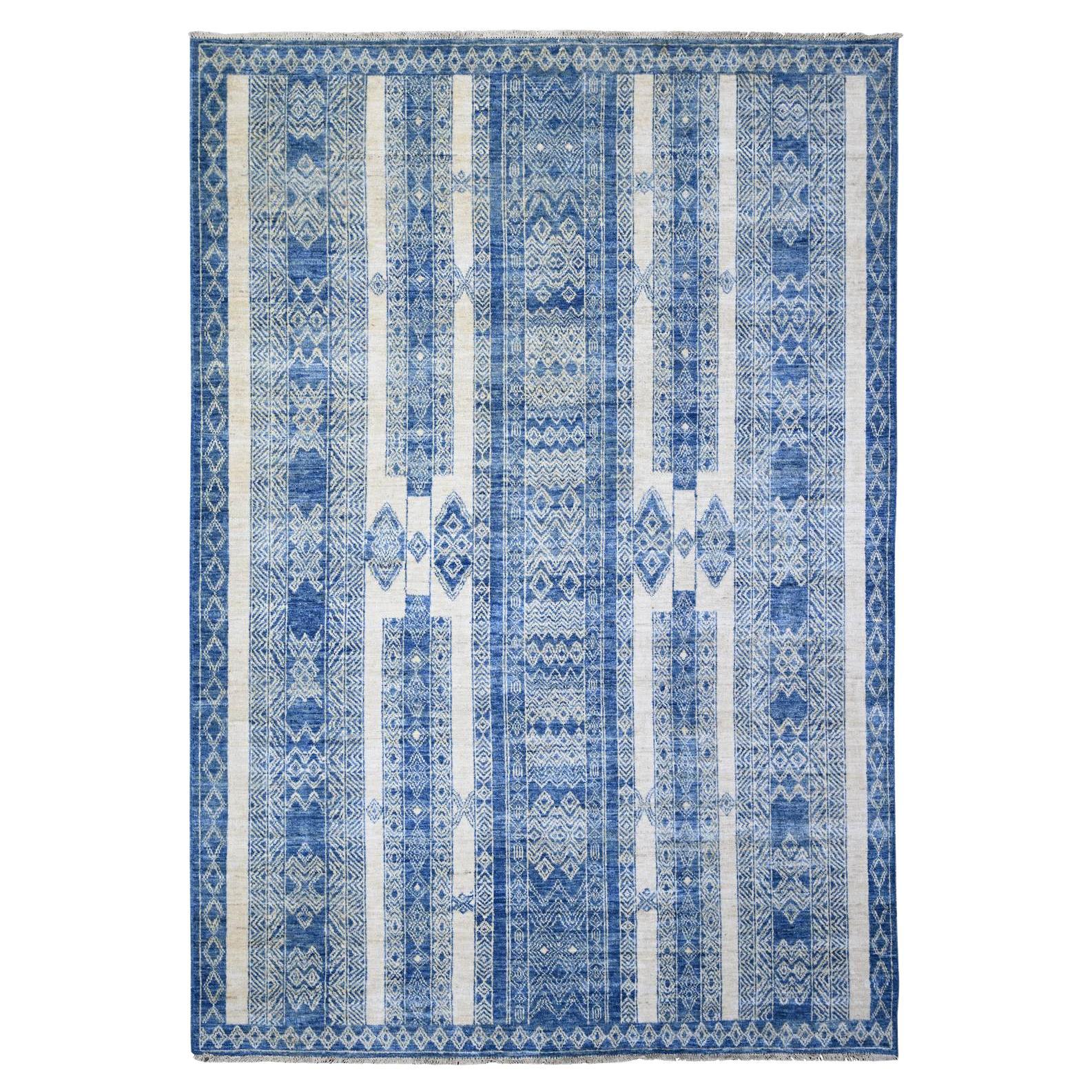 6
2 "x8
8" Medium Sapphire, Tapis en laine naturelle de Peshawar noué à la main en vente
