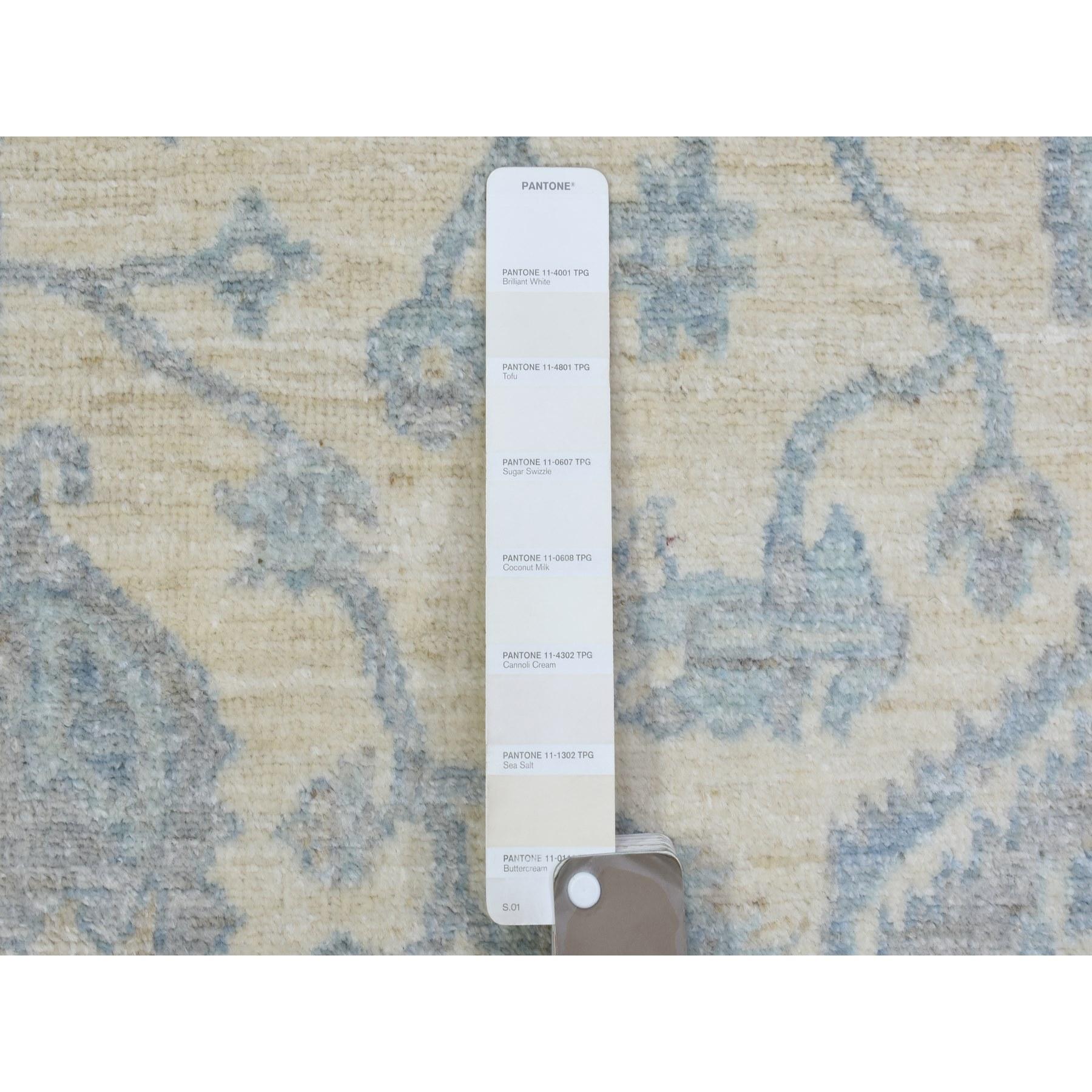 Afghan 6'2