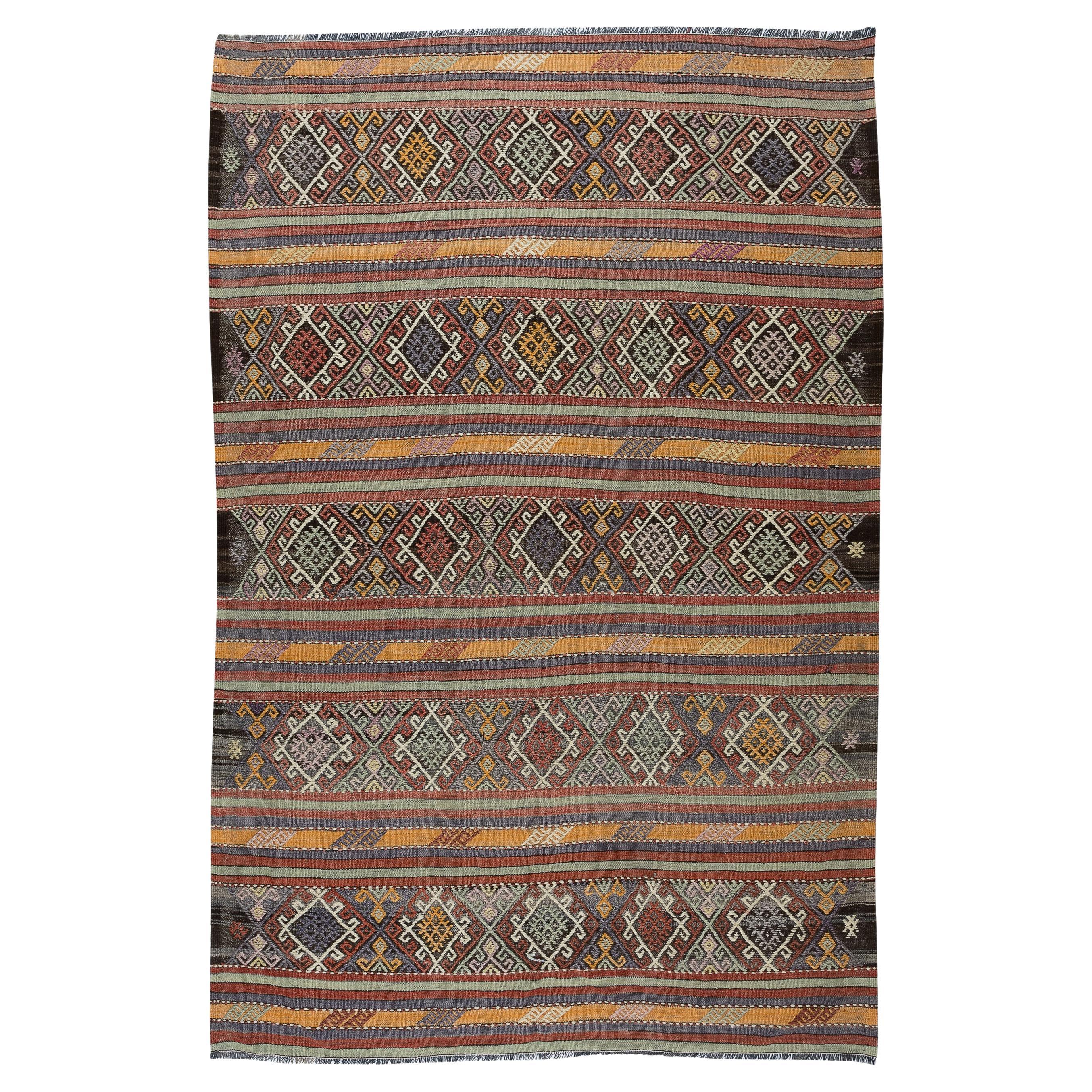 6.2x9 Ft Flat-Weave Vintage Turkish Wool Kilim Rug, Hand-Woven Floor Covering For Sale