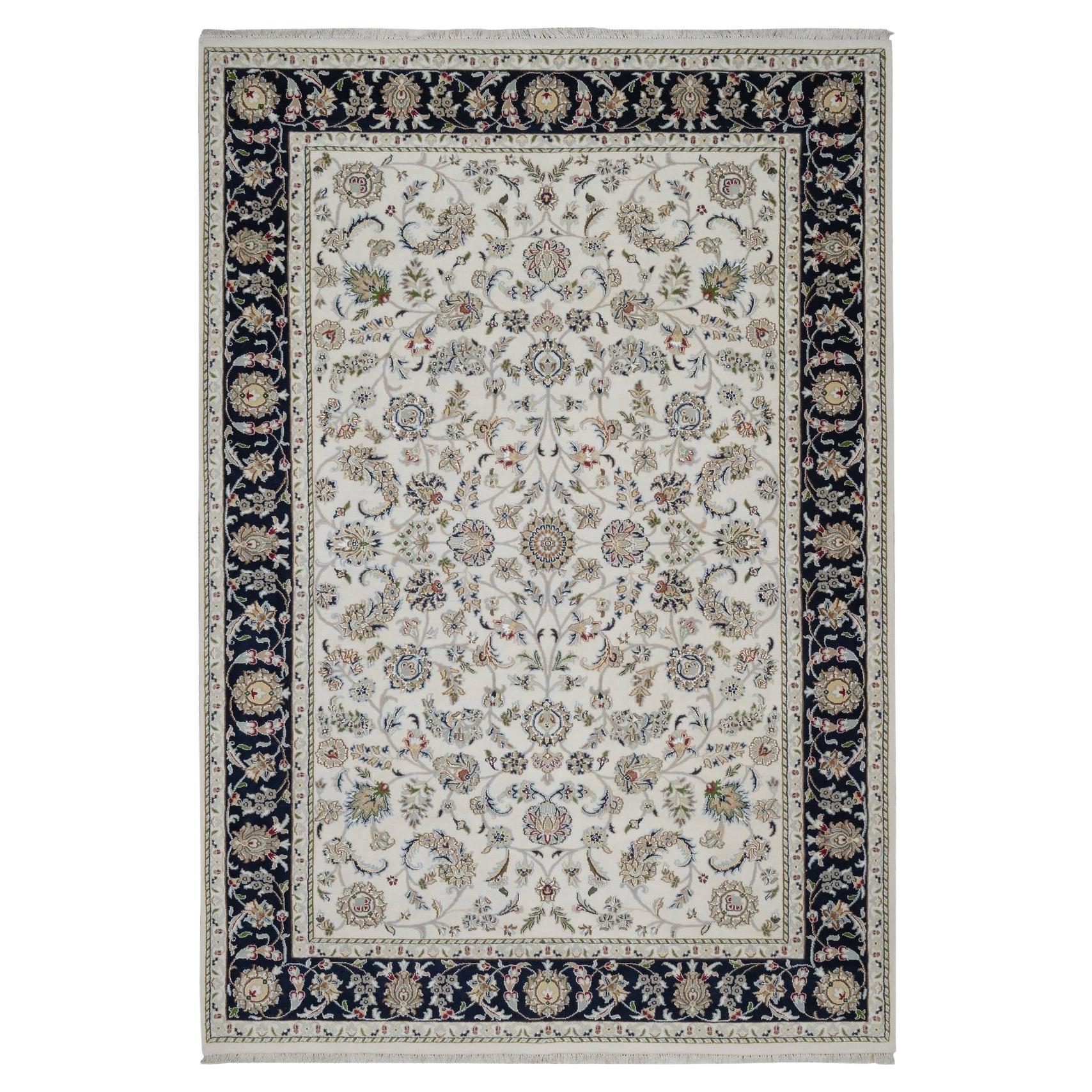 6'2 "x9' Pearl White Nain with Flower Design Tappeto in lana e seta annodato a mano