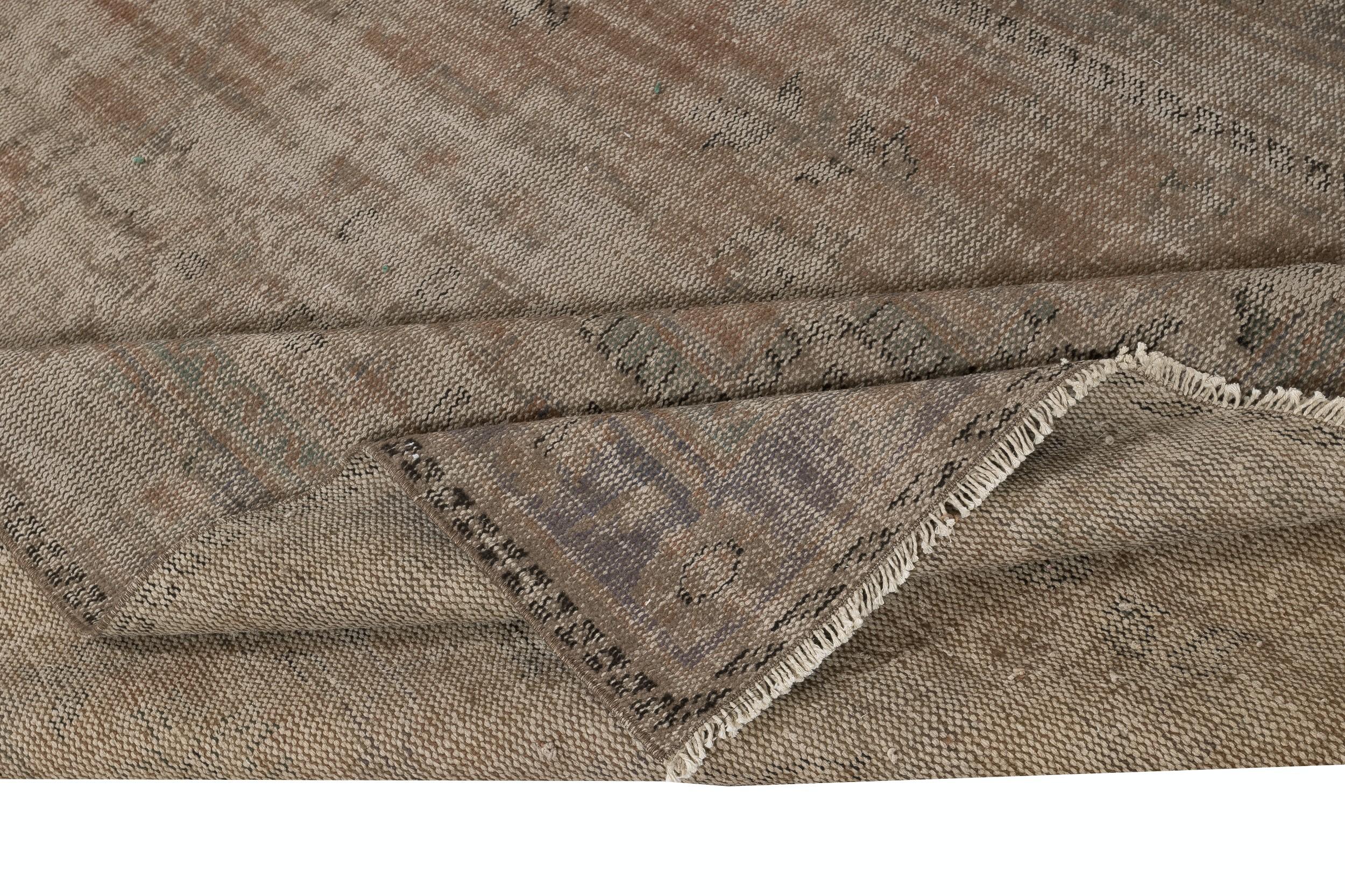 Turkish 6.2x9.4 Ft Shabby Chic Style Modern Area Rug in Brown. Hand-Knotted in Turkey For Sale