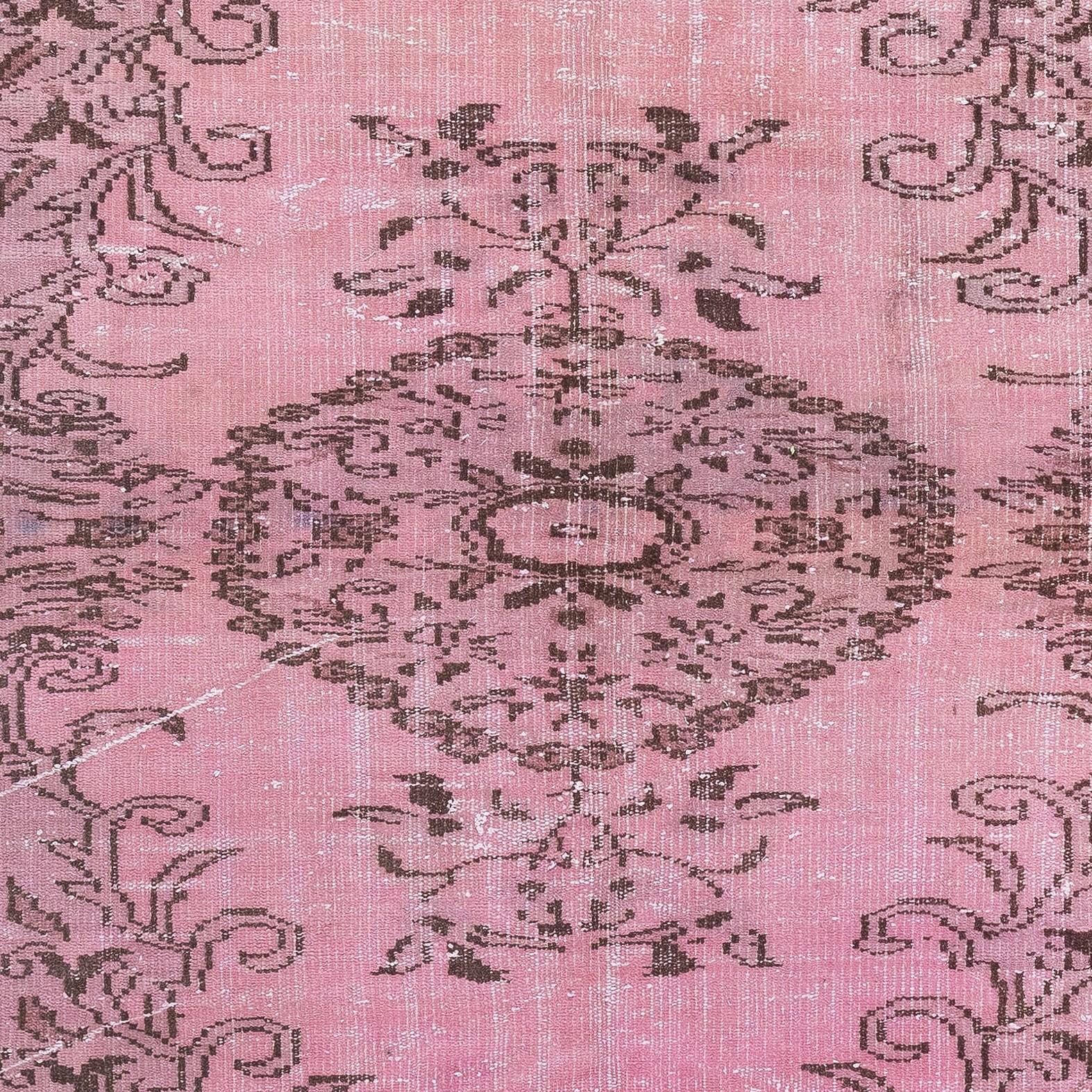 6.2x9.5 Ft Handmade Anti-bacterial Area Rug. Pink Color Hand Knotted Turkish Rug In Good Condition For Sale In Spring Valley, NY