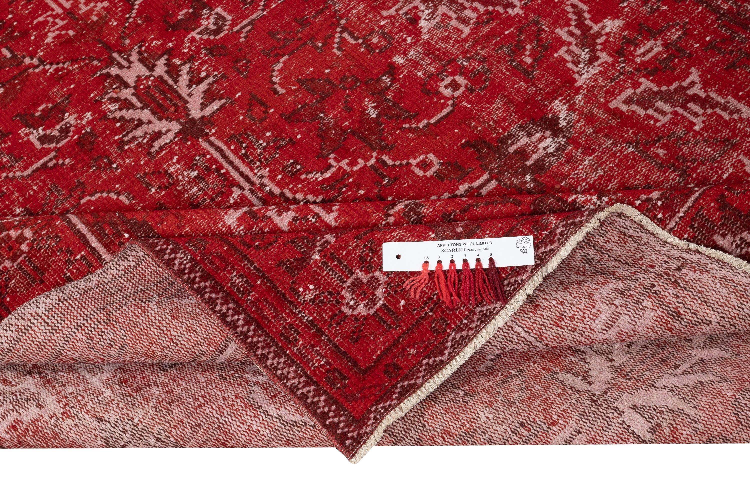 6.2x9.7 Ft handgeknüpft Vintage türkischen Teppich Overdyed in Rot für moderne Interieurs (Moderne) im Angebot