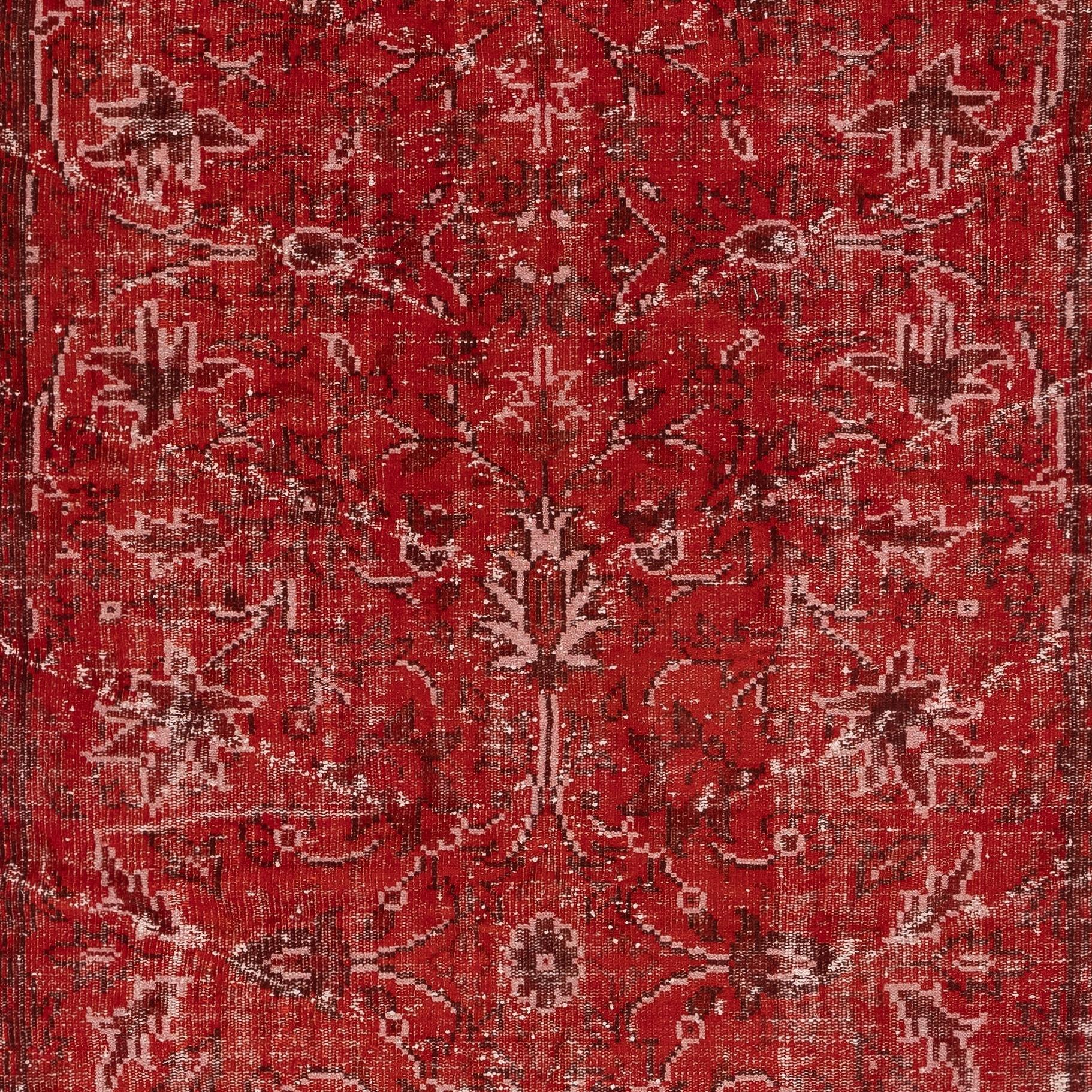 6.2x9.7 Ft handgeknüpft Vintage türkischen Teppich Overdyed in Rot für moderne Interieurs (Türkisch) im Angebot