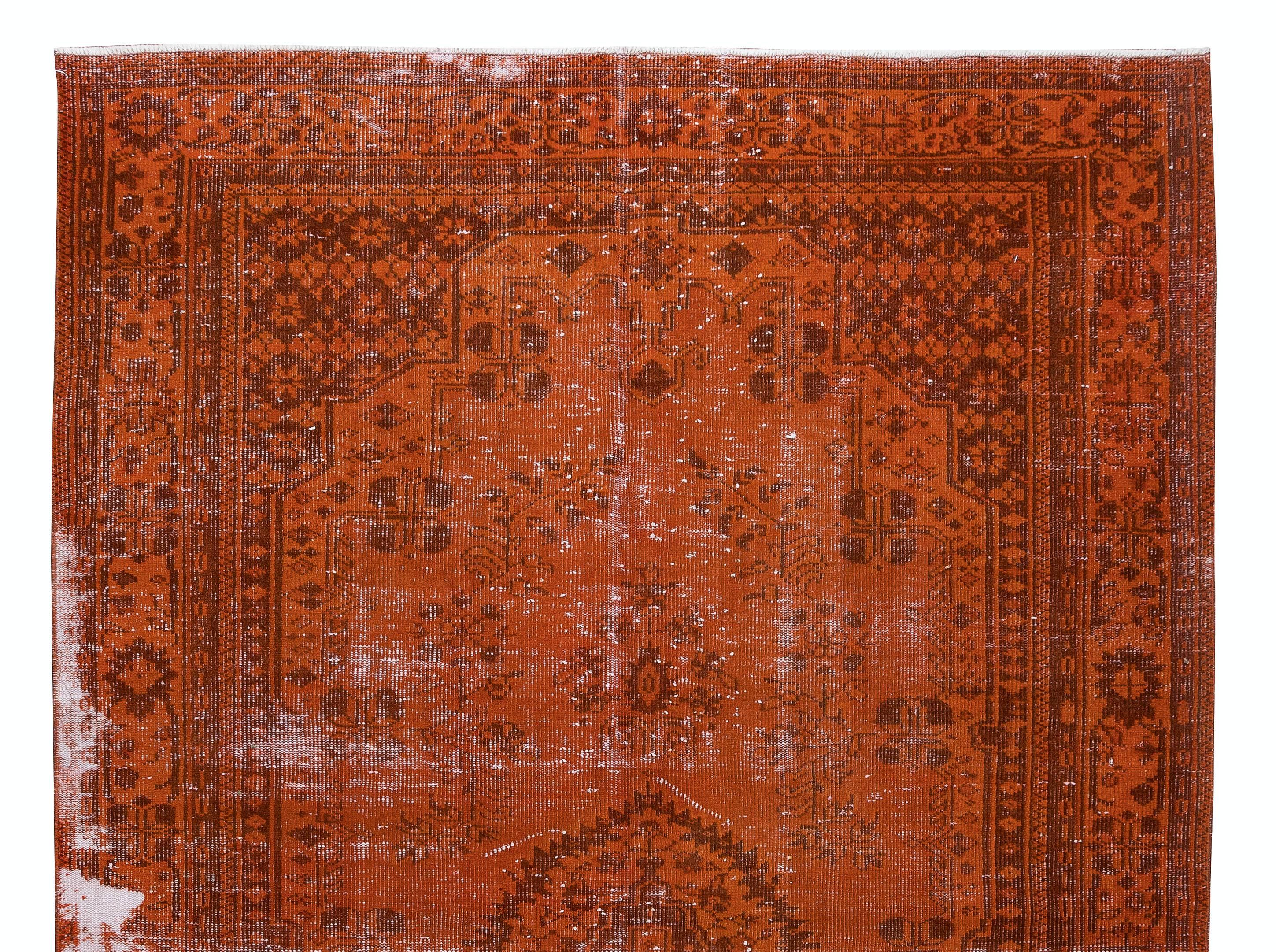 6.2x9.8 Ft Orange Vintage Handmade Turkish Wool Rug, Distressed Modern Carpet In Good Condition For Sale In Philadelphia, PA