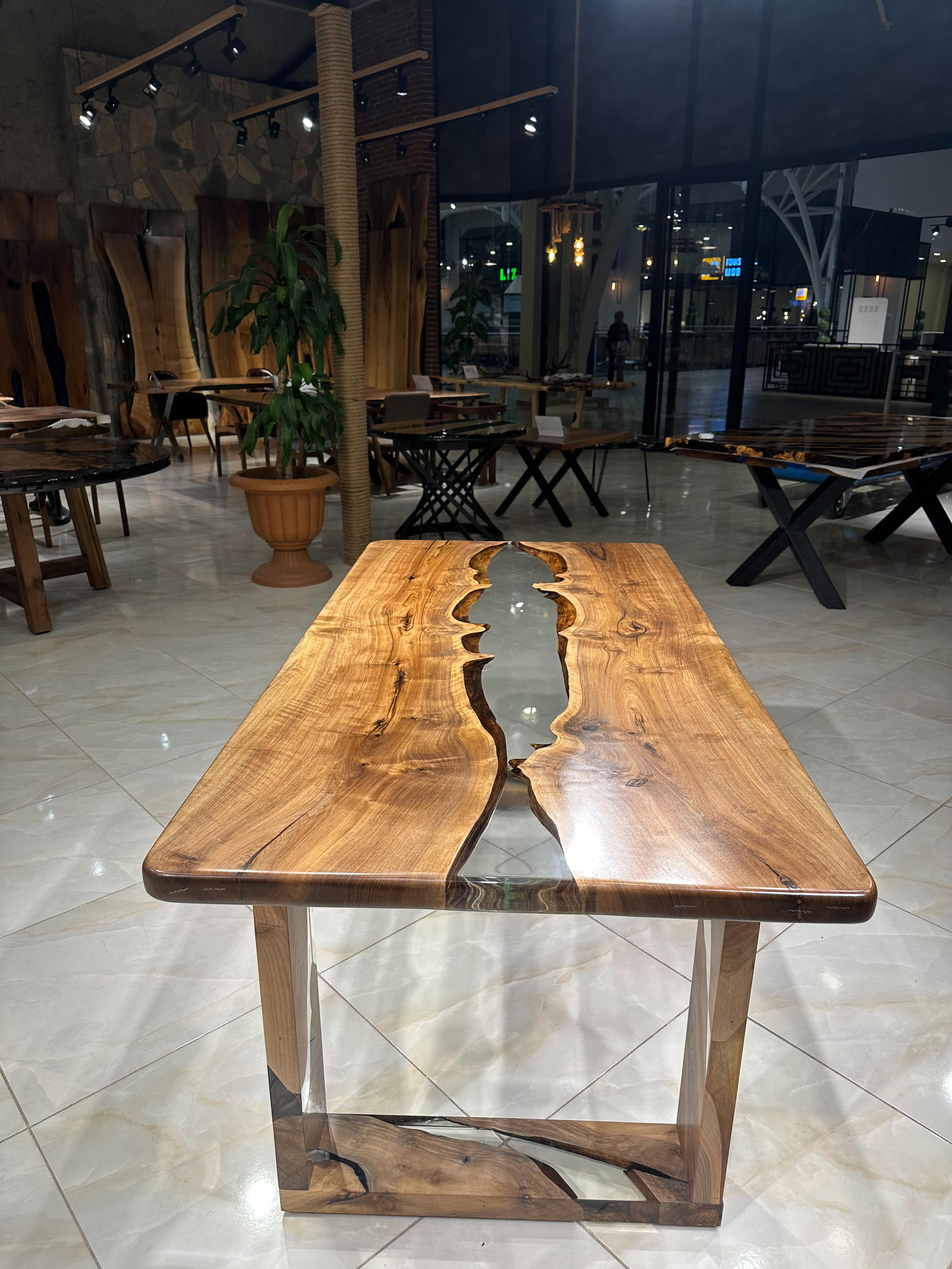 Table en bois de noyer avec époxy transparent et pied en Wood Wood - Resin River Table Neuf - En vente à İnegöl, TR