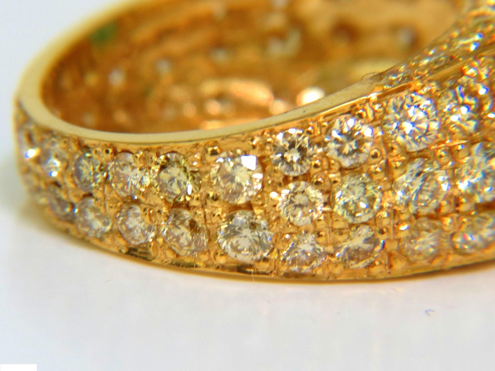 6,30 Karat Eternity Ring mit natürlichem Smaragd und ausgefallenen gelben Diamanten, A+ Micro-Set im Angebot 1
