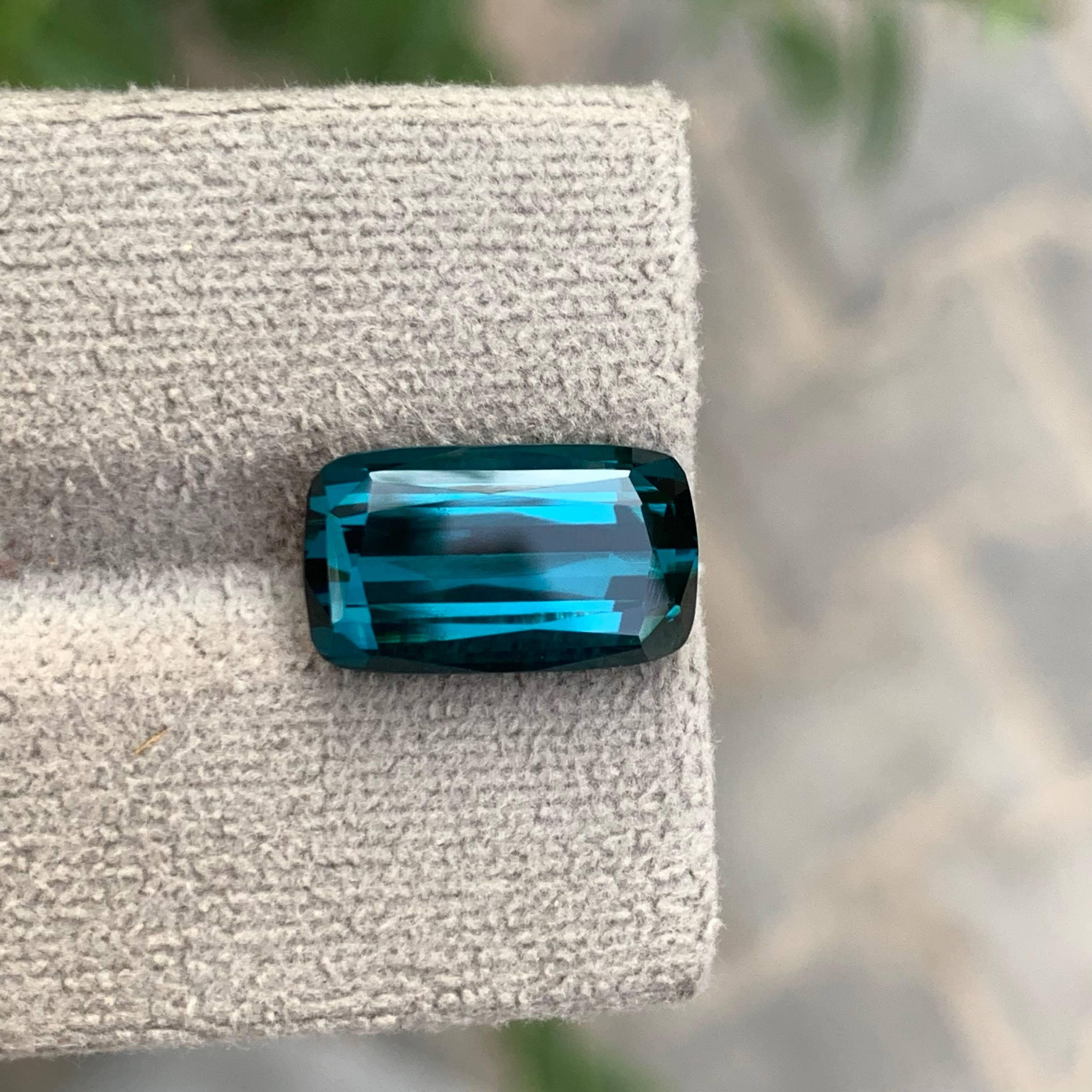 Taglio cuscino 6,30 carati di tormalina blu naturale sfusa, taglio a cuscino, pietra preziosa afgana in vendita