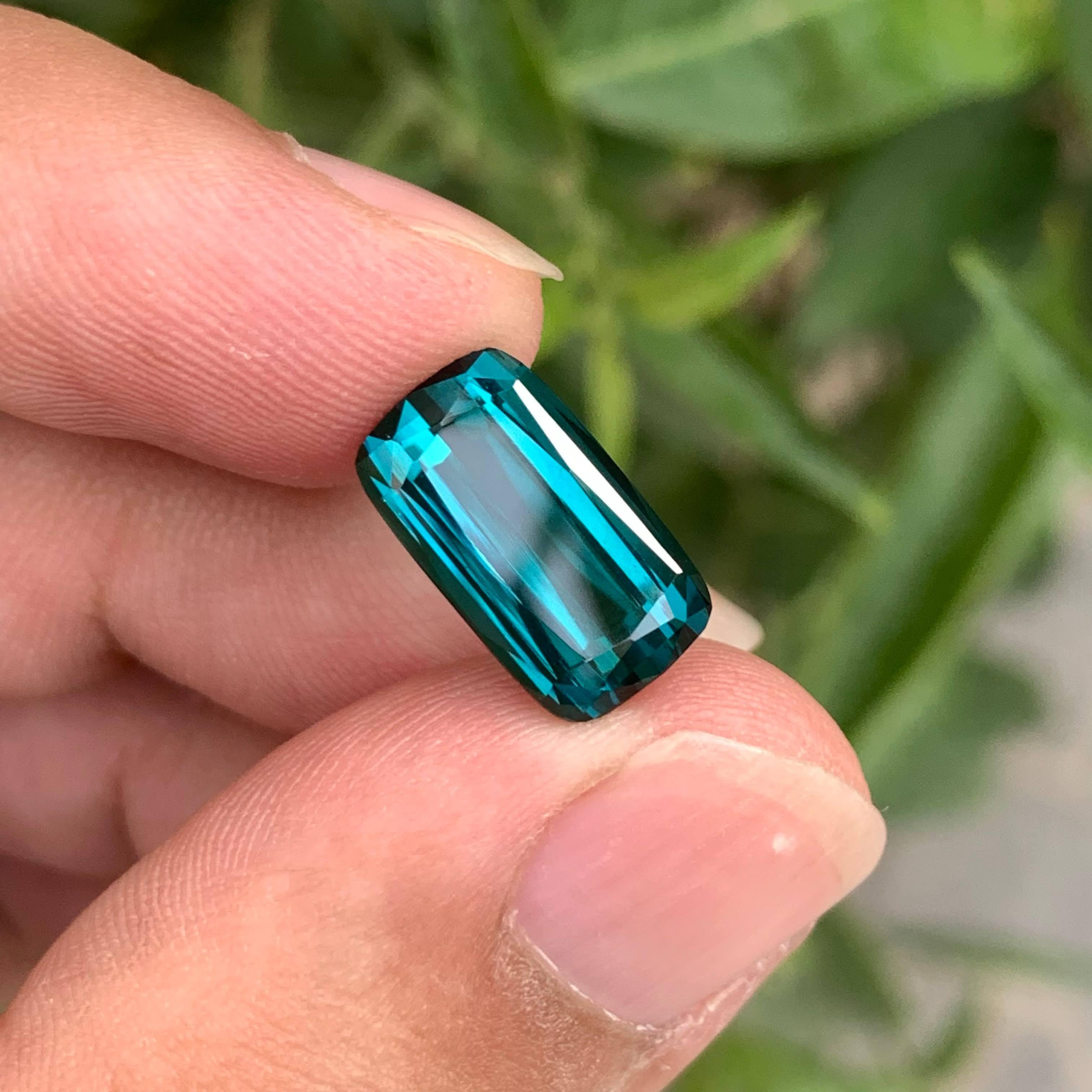 6,30 carati di tormalina blu naturale sfusa, taglio a cuscino, pietra preziosa afgana in vendita 2