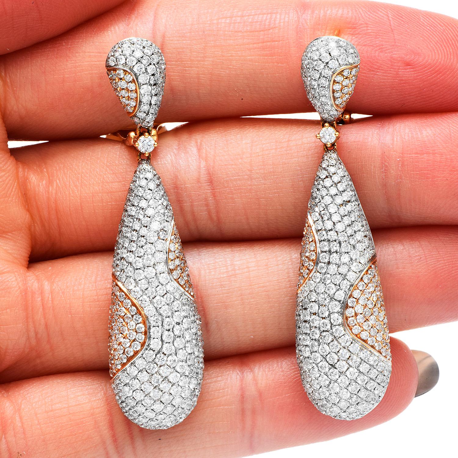 6.30 Carats Diamond 18K Gold Cluster Drop Dangle Earrings In Excellent Condition In Miami, FL