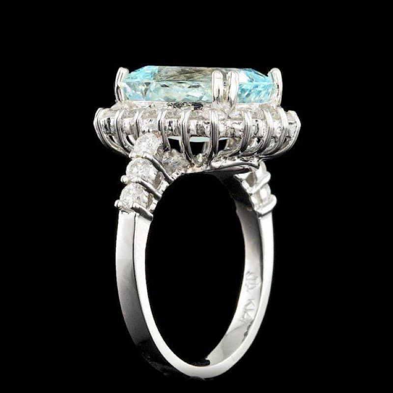 Women's 6.30 Carats Natural Aquamarine and Diamond 14k Solid White Gold Ring For Sale