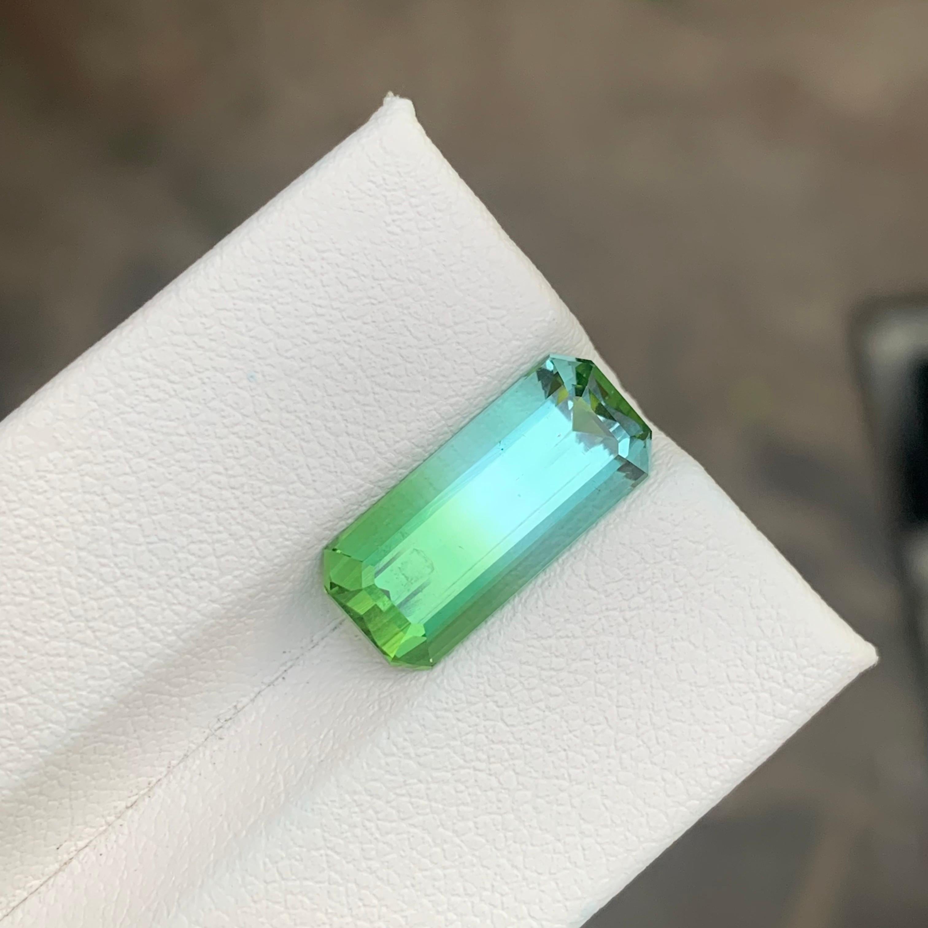 6,30 Karat Natürlicher zweifarbiger Turmalin Loser Edelstein für Schmuck für Damen oder Herren im Angebot
