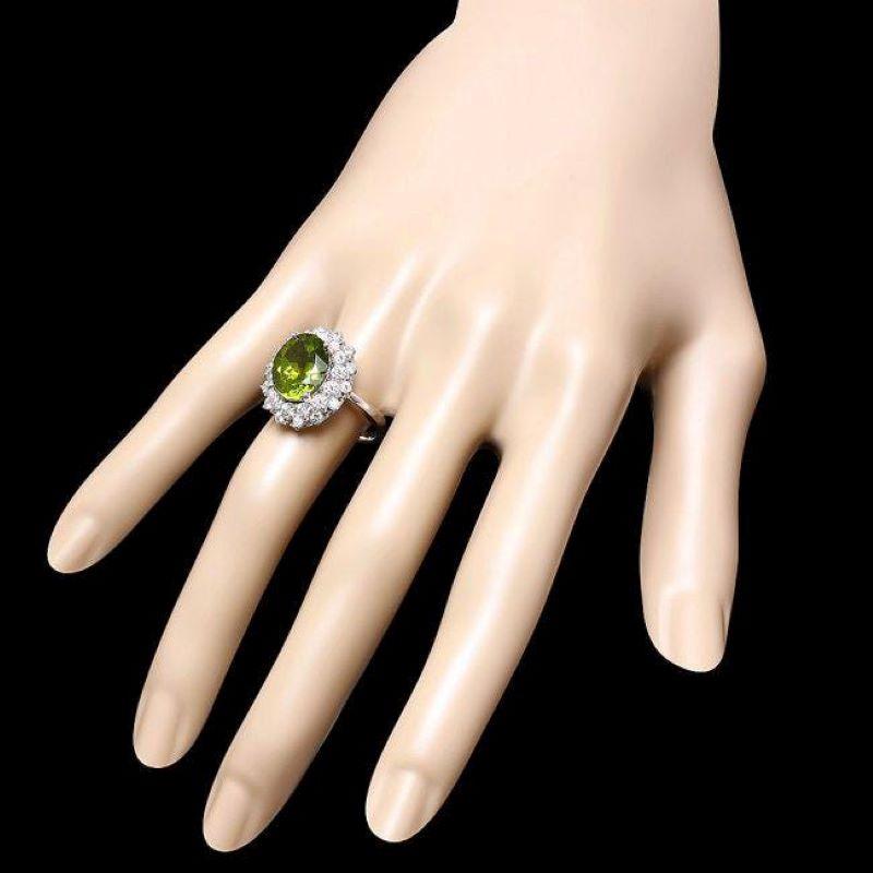 6.30 Carats Natural Peridot and Diamond 14k Solid White Gold Ring In New Condition For Sale In Los Angeles, CA